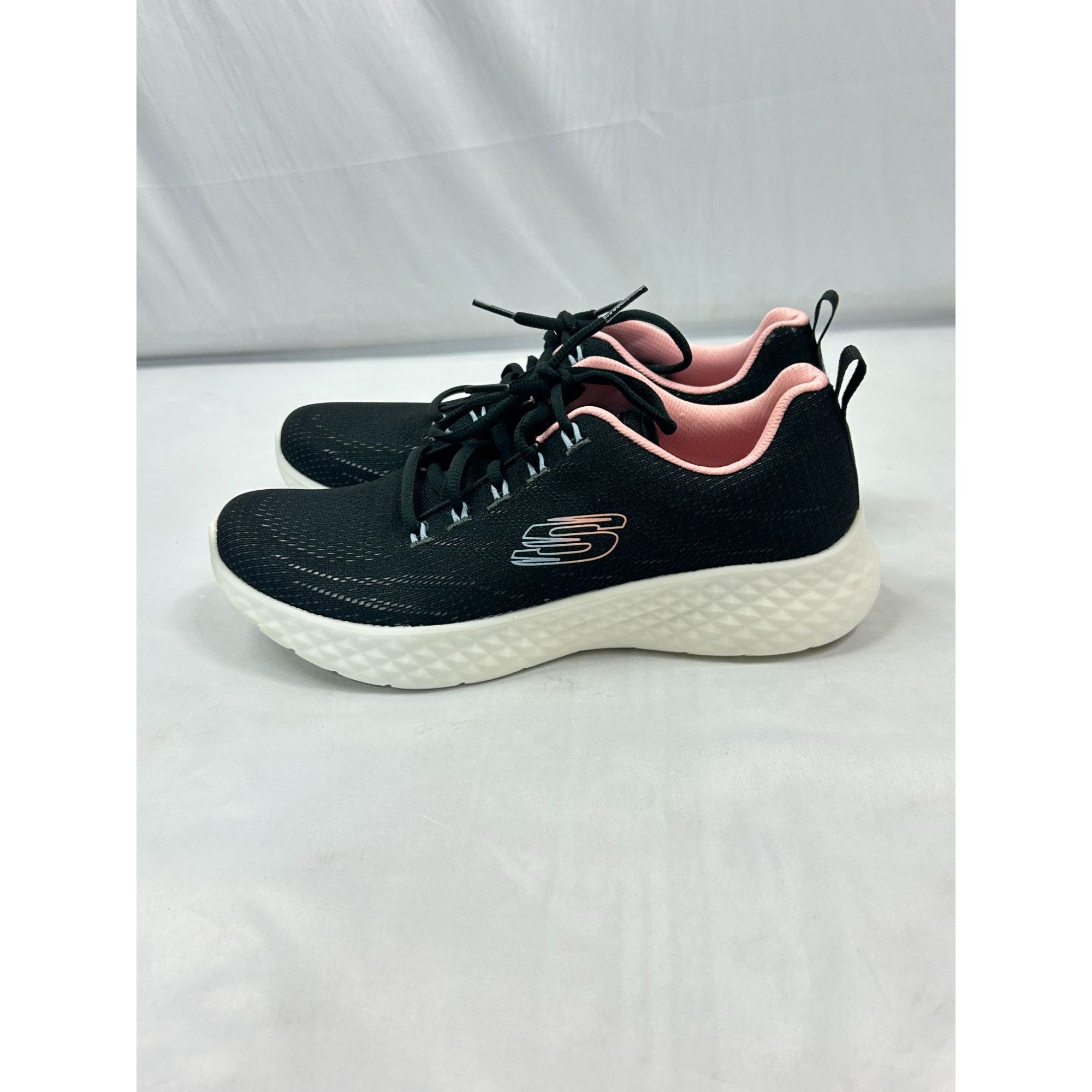 SKECHERS Skechers Memory Foam Sneakers Women’s Size 9 Black Pink Ligh Size US 9 / IT 39 - 4 Thumbnail