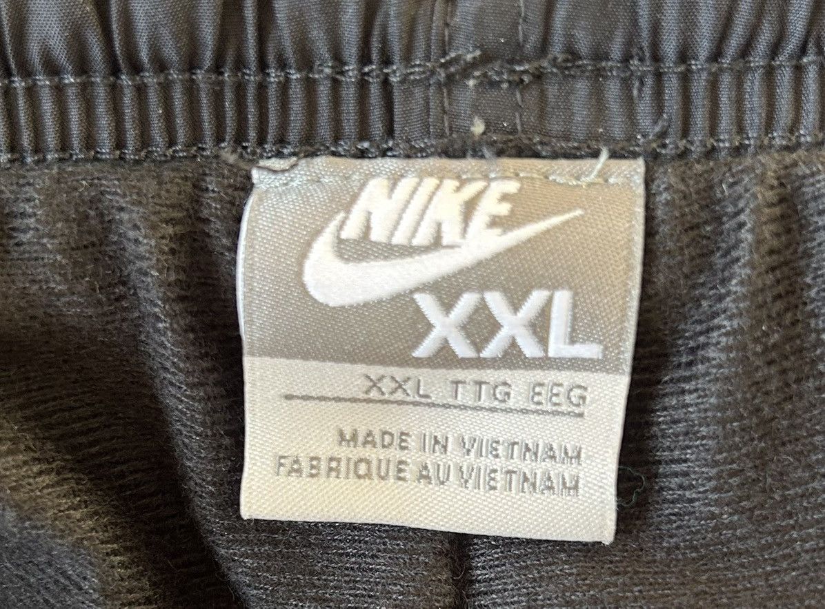 Nike Vintage Nike Men’s Black Track Sweat Pants - Size XXL Size US 40 / EU 56 - 10 Thumbnail