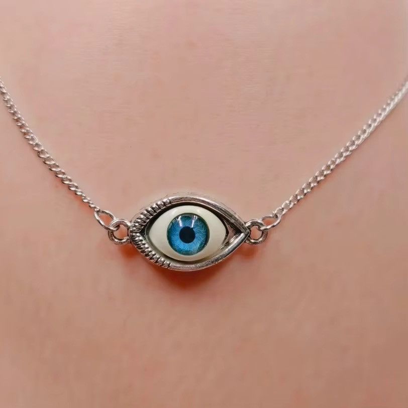 Jewelry Vintage Gothic Devil's Eye Necklace Size ONE SIZE - 2 Thumbnail
