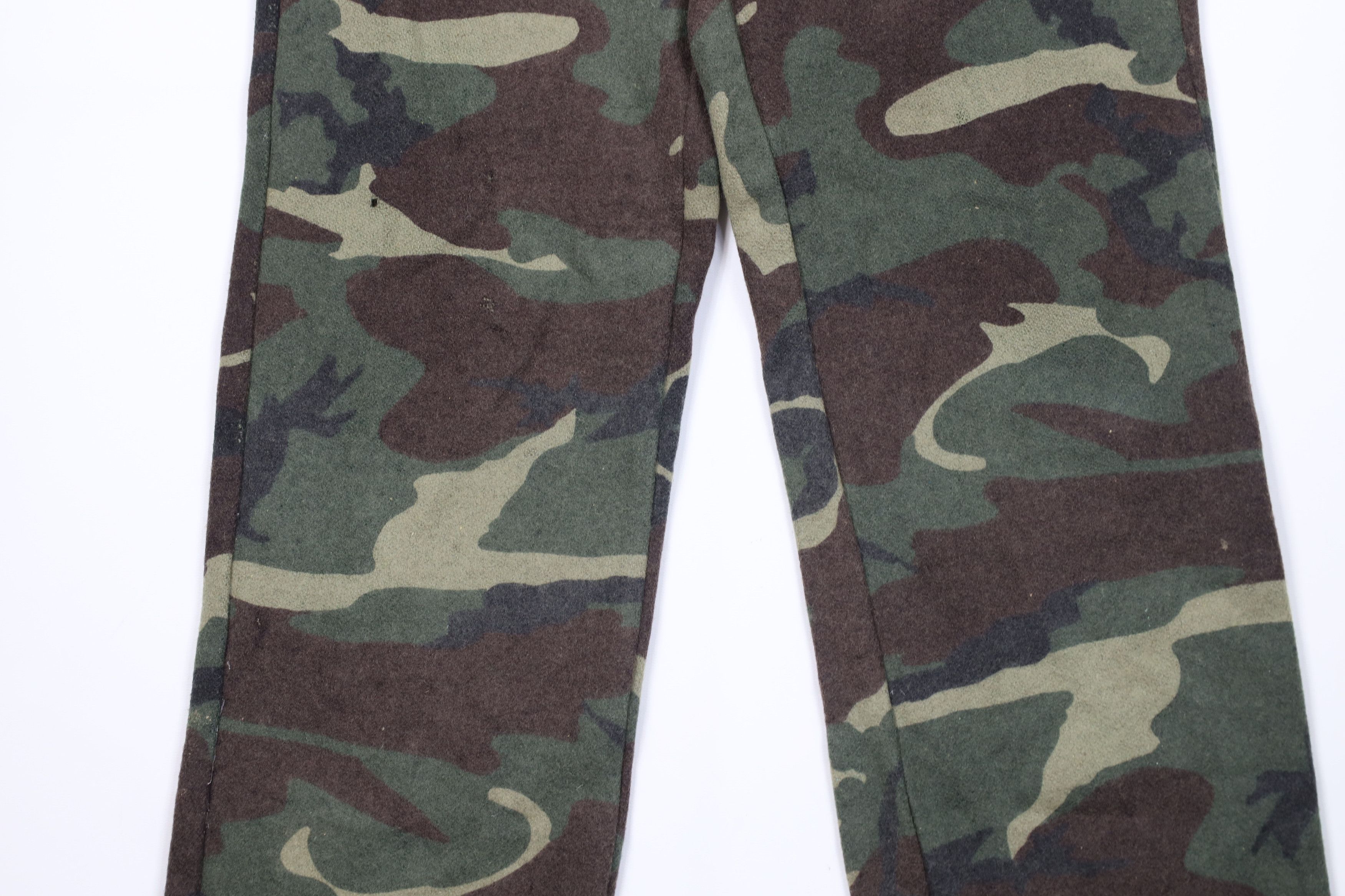 Vintage Vintage 90s Streetwear Heavy Wool Camouflage Wide Leg Pants Size US 30 / EU 46 - 3 Thumbnail