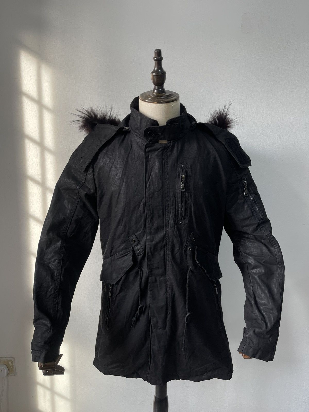 Le Grande Bleu (L.G.B.) RARE 2000s LGB Tornado Mart Fur Wax Parka Armor Style C1 Size US L / EU 52-54 / 3 - 1 Thumbnail