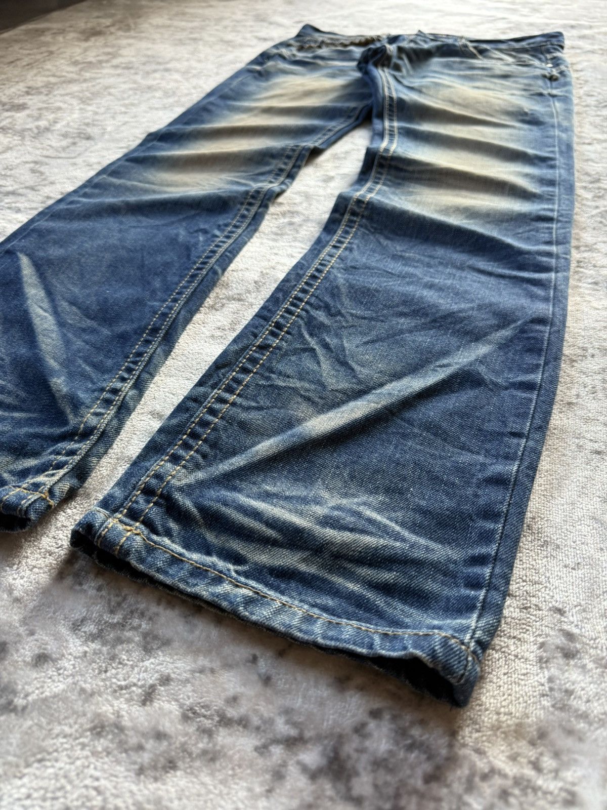 Hysteric Glamour × Playboy Yoshitomo Lolita Embellished Studded Shadow Wash Jeans Size US 29 - 15 Thumbnail