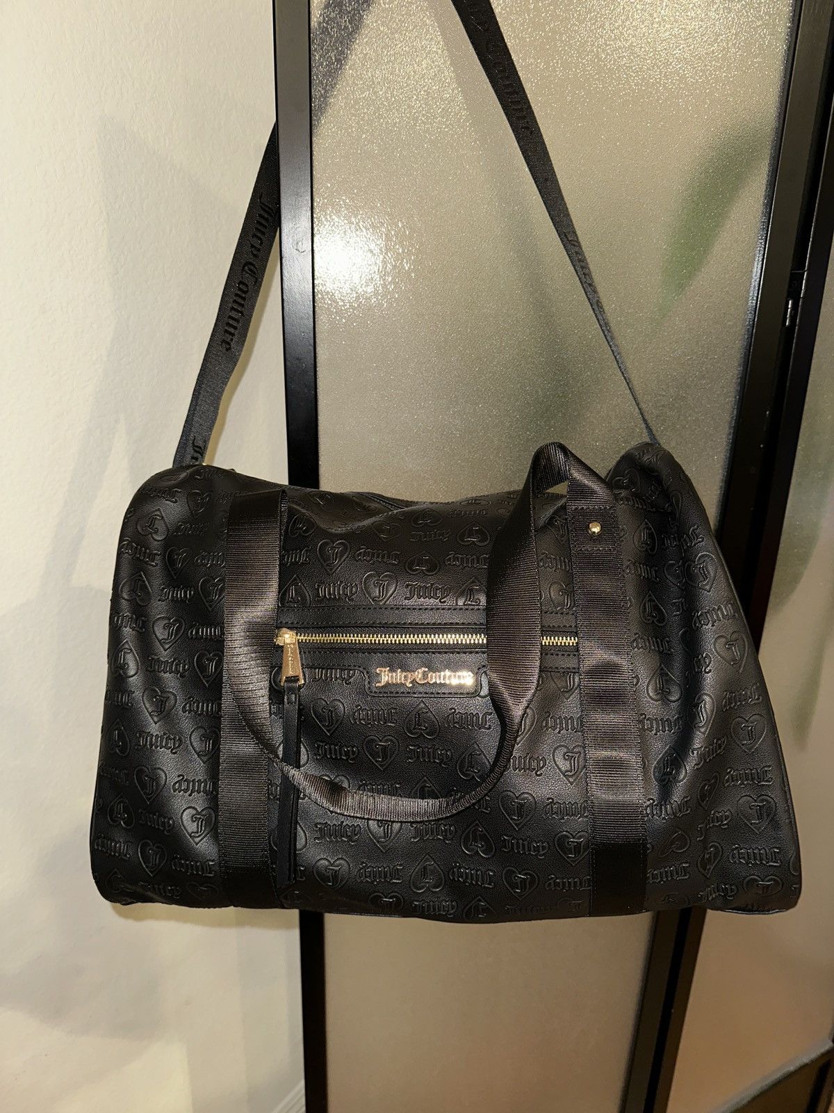 Juicy Couture Juicy Couture Embossed Hearts Weekender Duffle Bag FLAW Size ONE SIZE - 1 Thumbnail