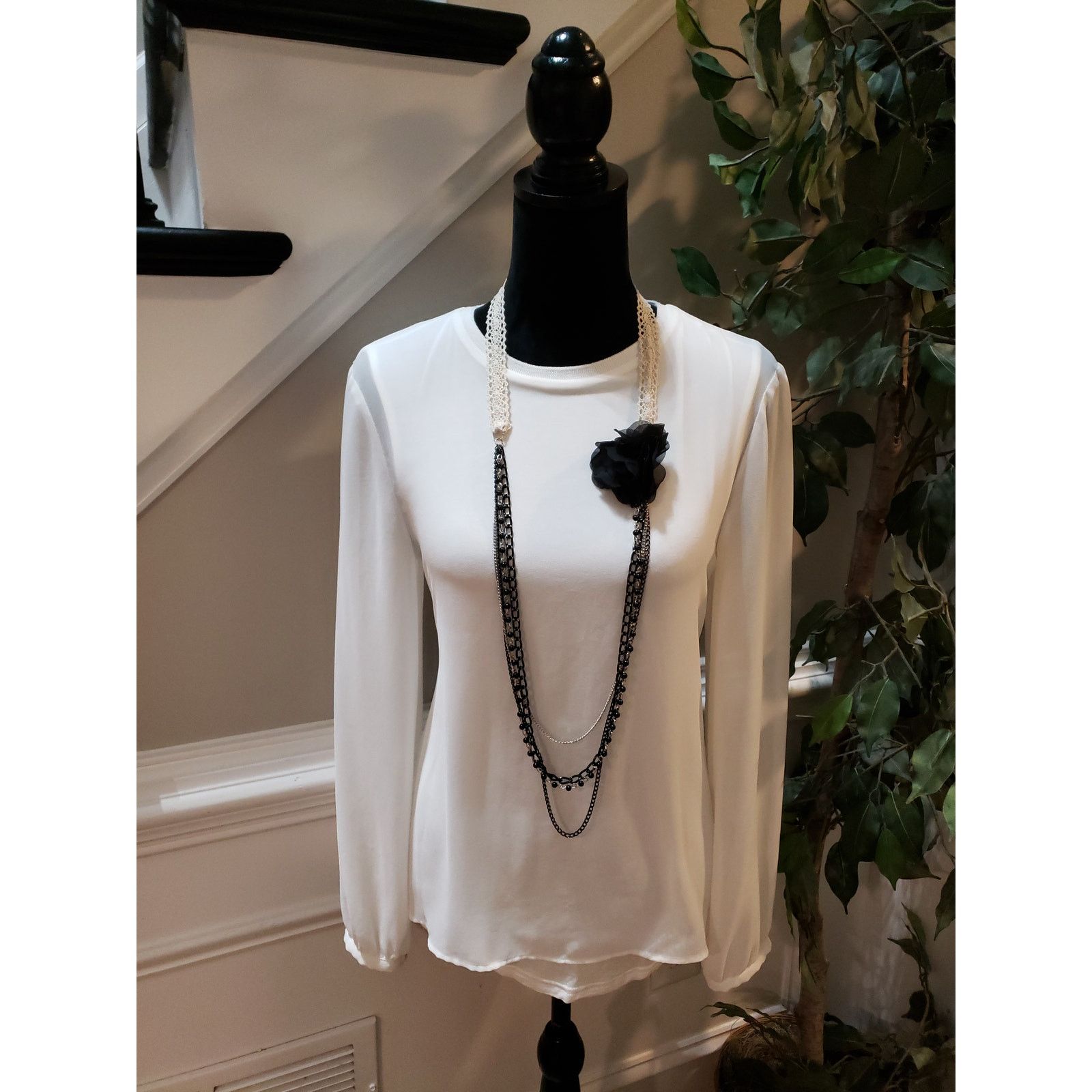 Zara Zara Woman Blouse White Sheer Long Sleeve Medium Top Size M / US 6-8 / IT 42-44 - 1 Thumbnail