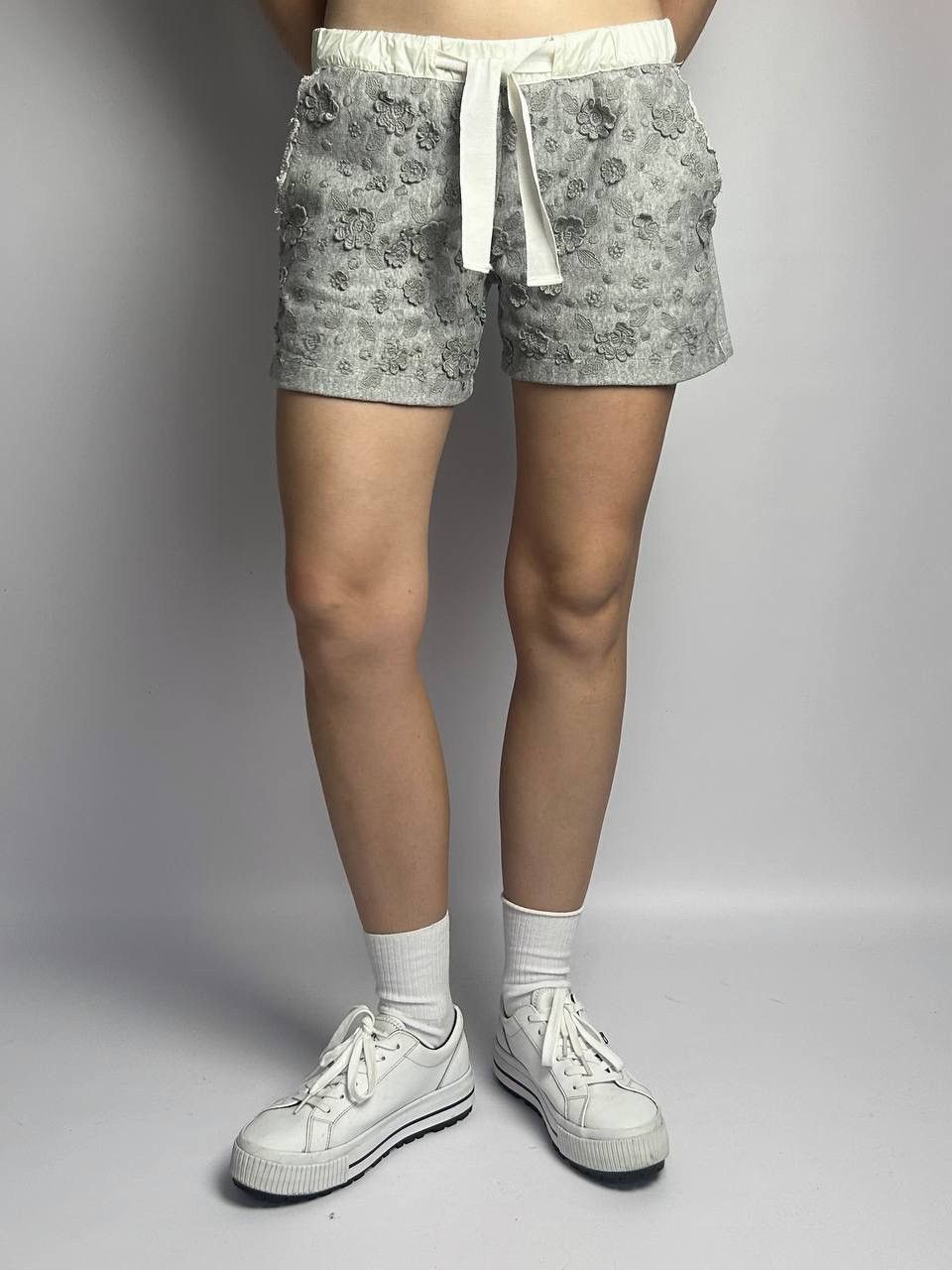 Moncler Moncler Floral Textured Shorts Size 30" / US 8 / IT 44 - 2 Thumbnail