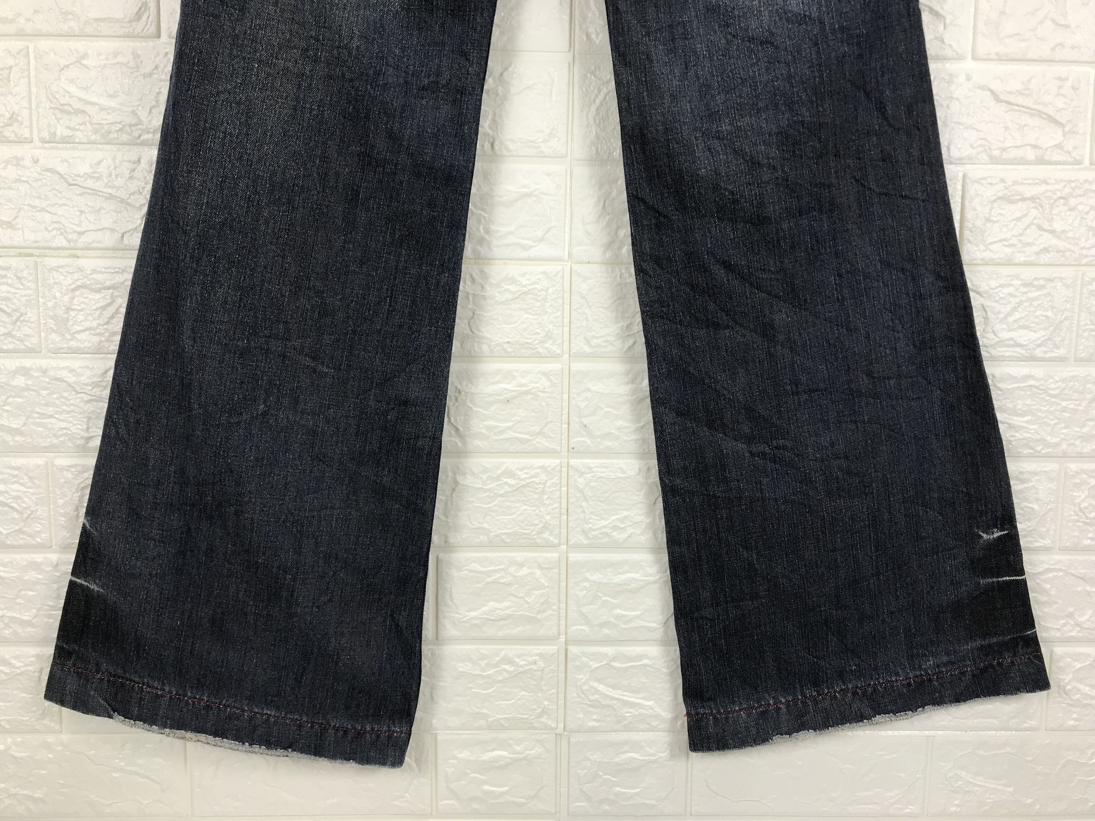 Japanese Brand Japanese Double Dazzle Multipocket Rusty Cargo Flare Jeans Size 30" / US 8 / IT 44 - 8 Thumbnail