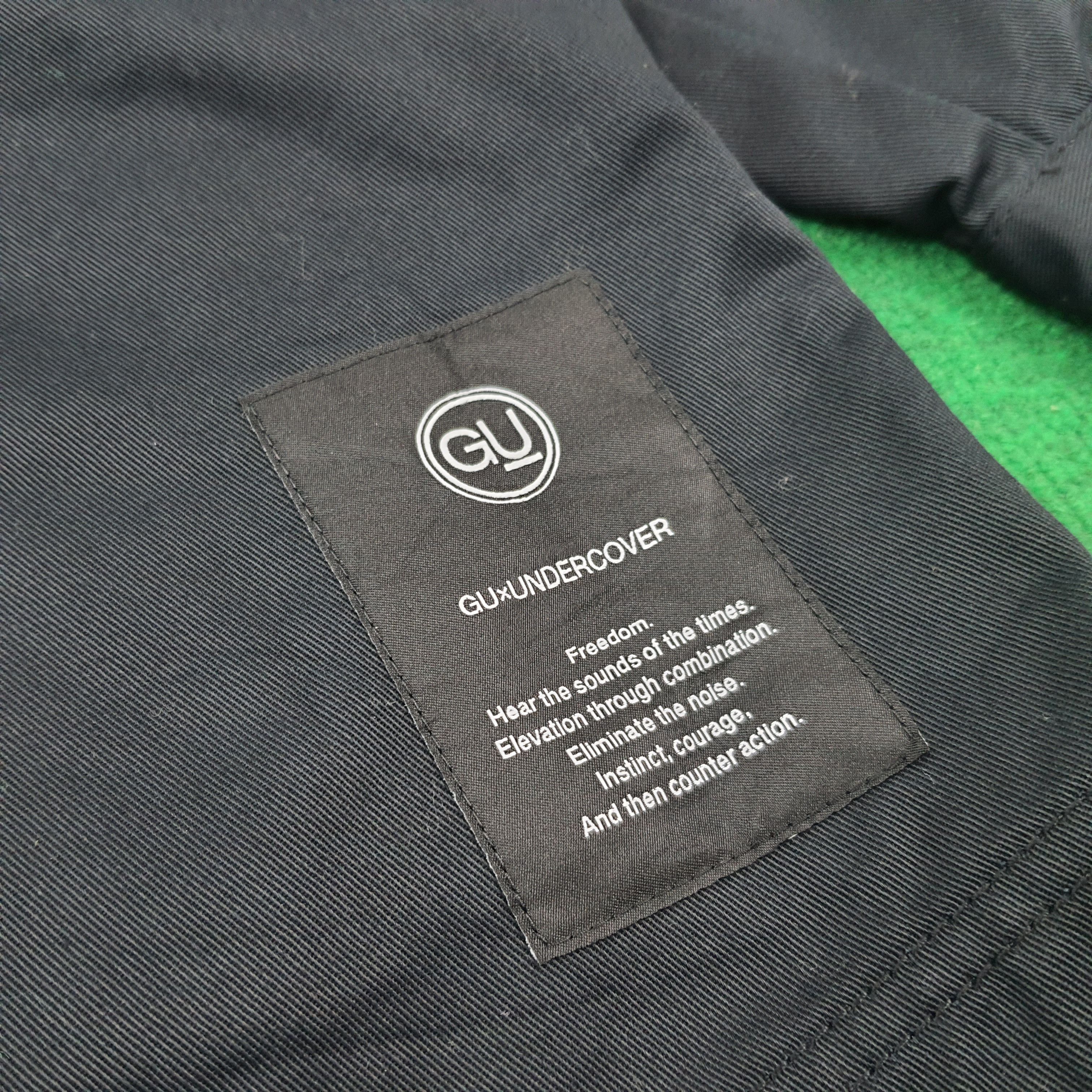Japanese Brand × Undercover × Vintage Vintage GU x Undercover Japanese Brand Custom Logo Jacket Size US L / EU 52-54 / 3 - 4 Thumbnail