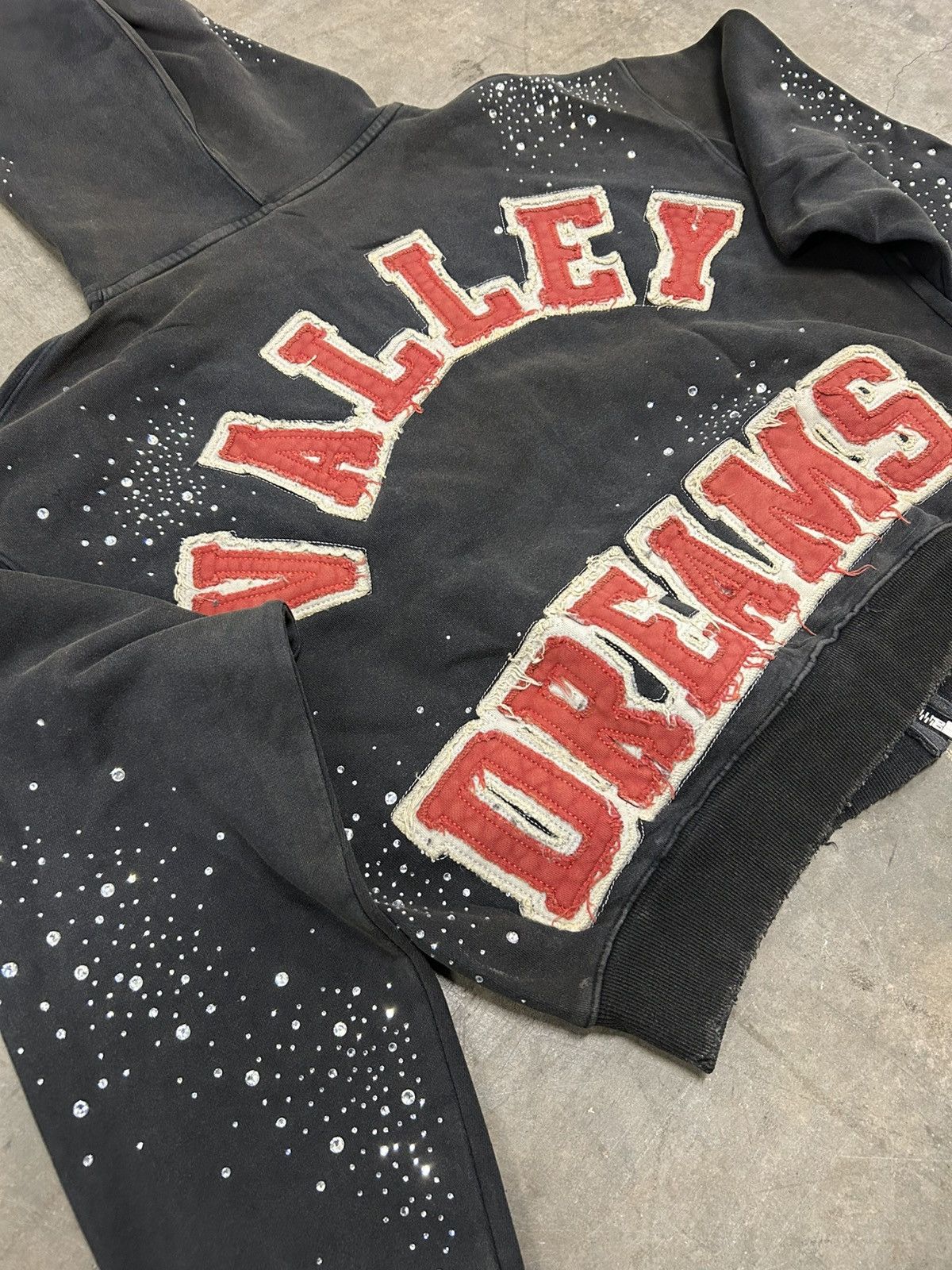 Vale Vale Forever Valley Dreams Black Cluster Pluto Zip Up Hoodie Size US XXL / EU 58 / 5 - 5 Thumbnail