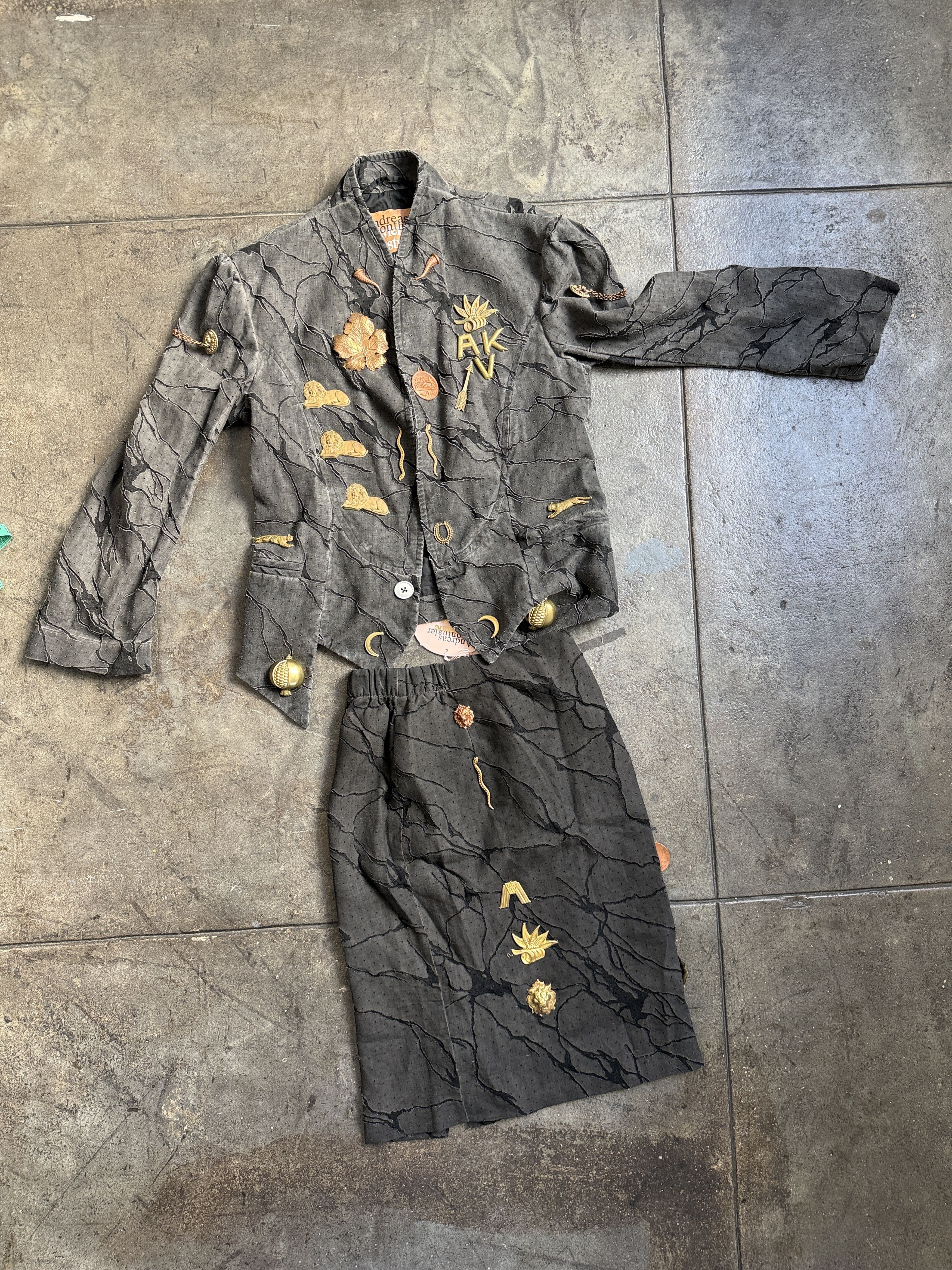 Vivienne Westwood 2016 2k$ New RARE Andreas Jacket w/ Big Metal Pins Size M / US 6-8 / IT 42-44 - 12 Thumbnail
