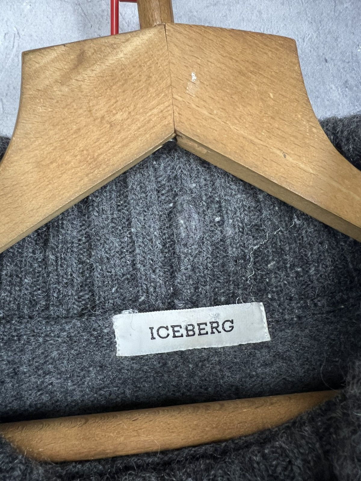 Iceberg Vintage Iceberg Peanuts Wool Sweater Size M Size US M / EU 48-50 / 2 - 11 Thumbnail