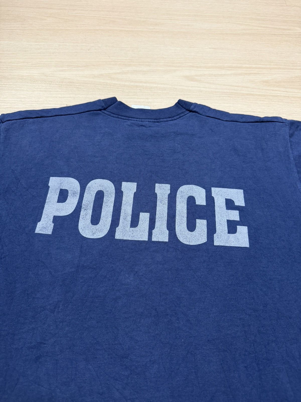 Other Vintage 90s police tee Size US L / EU 52-54 / 3 - 2 Thumbnail