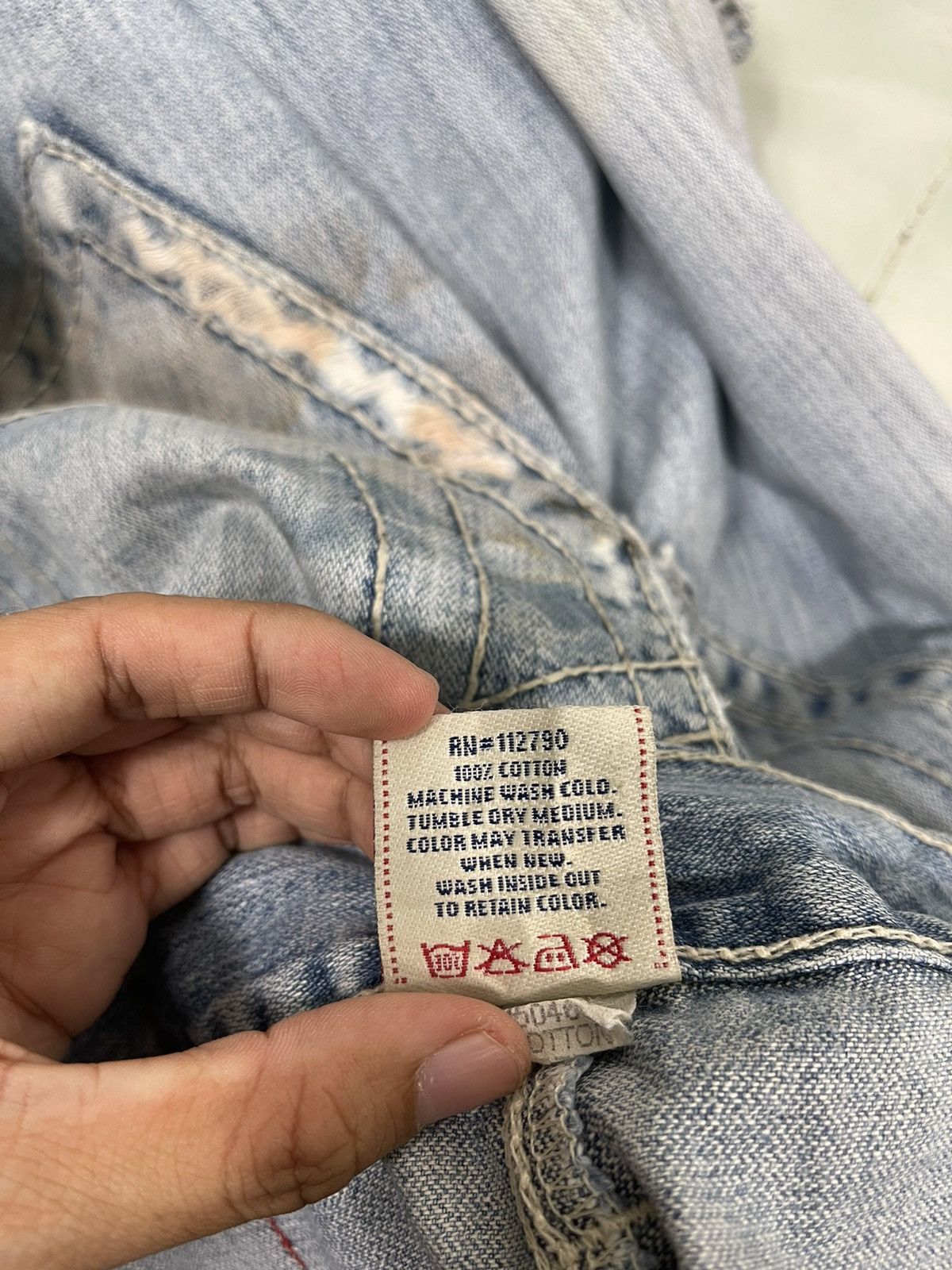 If Six Was Nine 🔥TRUE RELIGION MADE IN USA DISTRESSED RIPPED JEANS Size US 32 / EU 48 - 17 Thumbnail