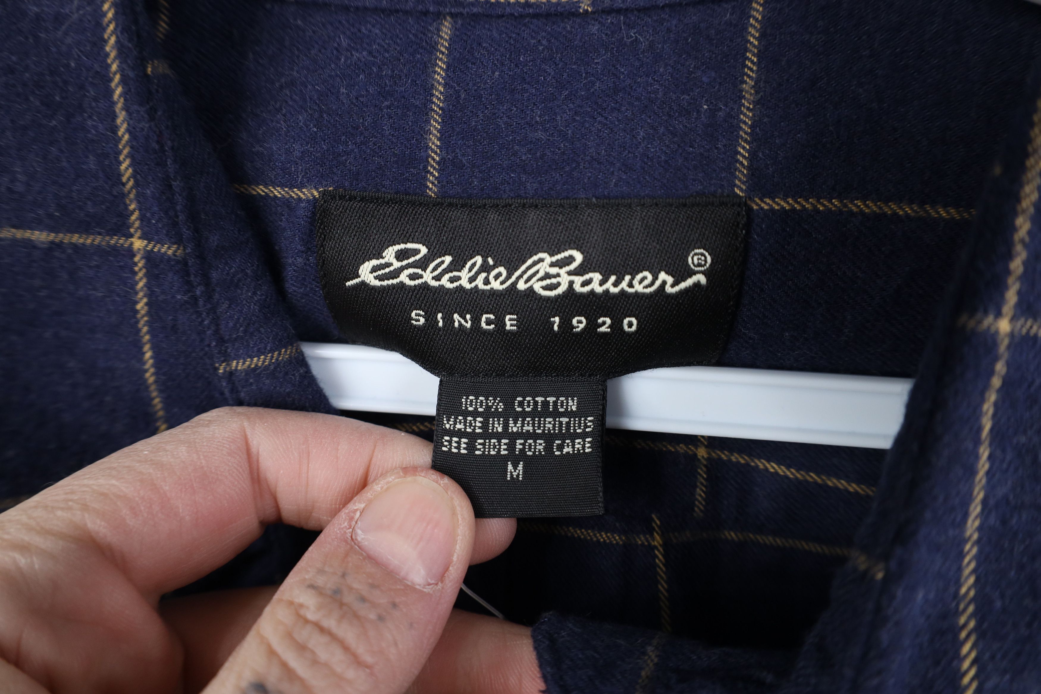 Eddie Bauer Deadstock Vintage 90s Eddie Bauer Collared Button Shirt Blue Size US M / EU 48-50 / 2 - 6 Thumbnail