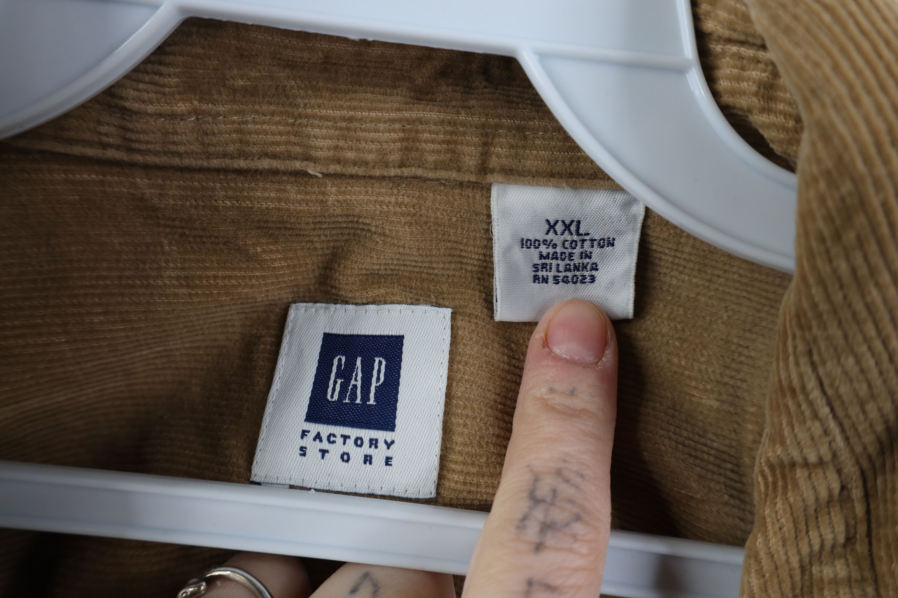 Gap Vintage 90s Y2K Gap Corduroy Collared Button Shirt Beige Tan Size US XXL / EU 58 / 5 - 5 Thumbnail
