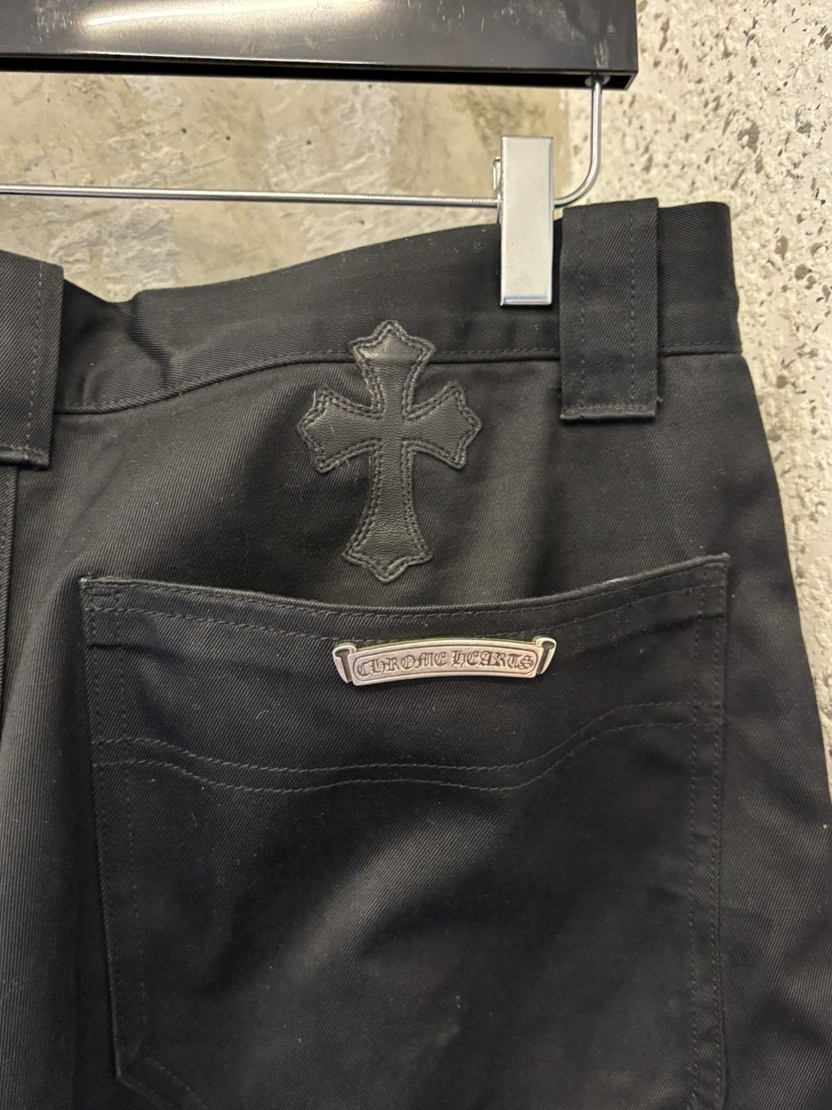 Chrome Hearts Chrome hearts chino Pants leopard patches Size US 34 / EU 50 - 8 Thumbnail