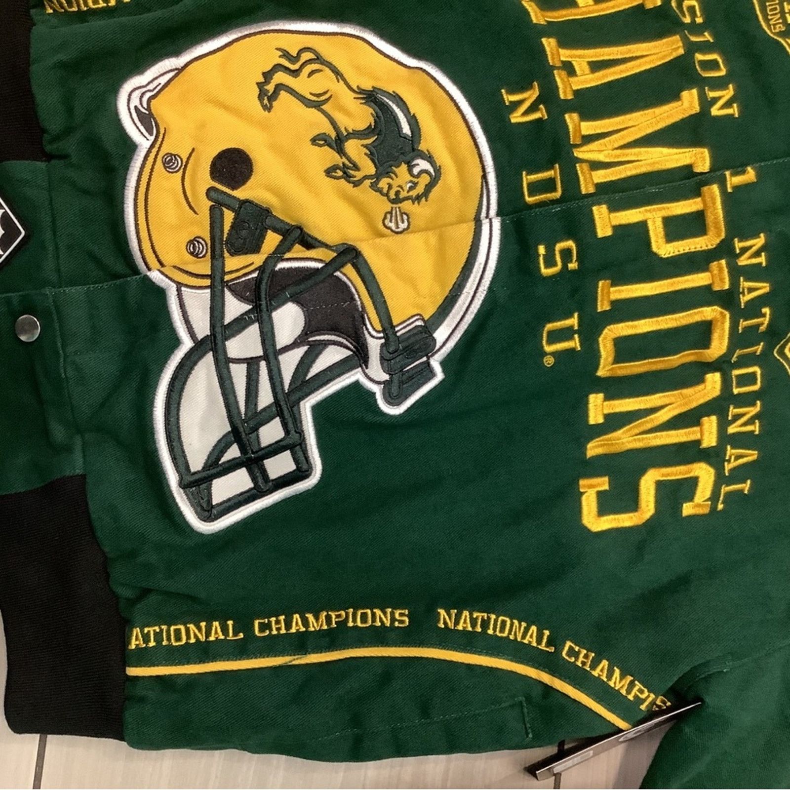Vintage NDSU Champions 14 X Division Bison Bomber jacket Size US L / EU 52-54 / 3 - 6 Thumbnail