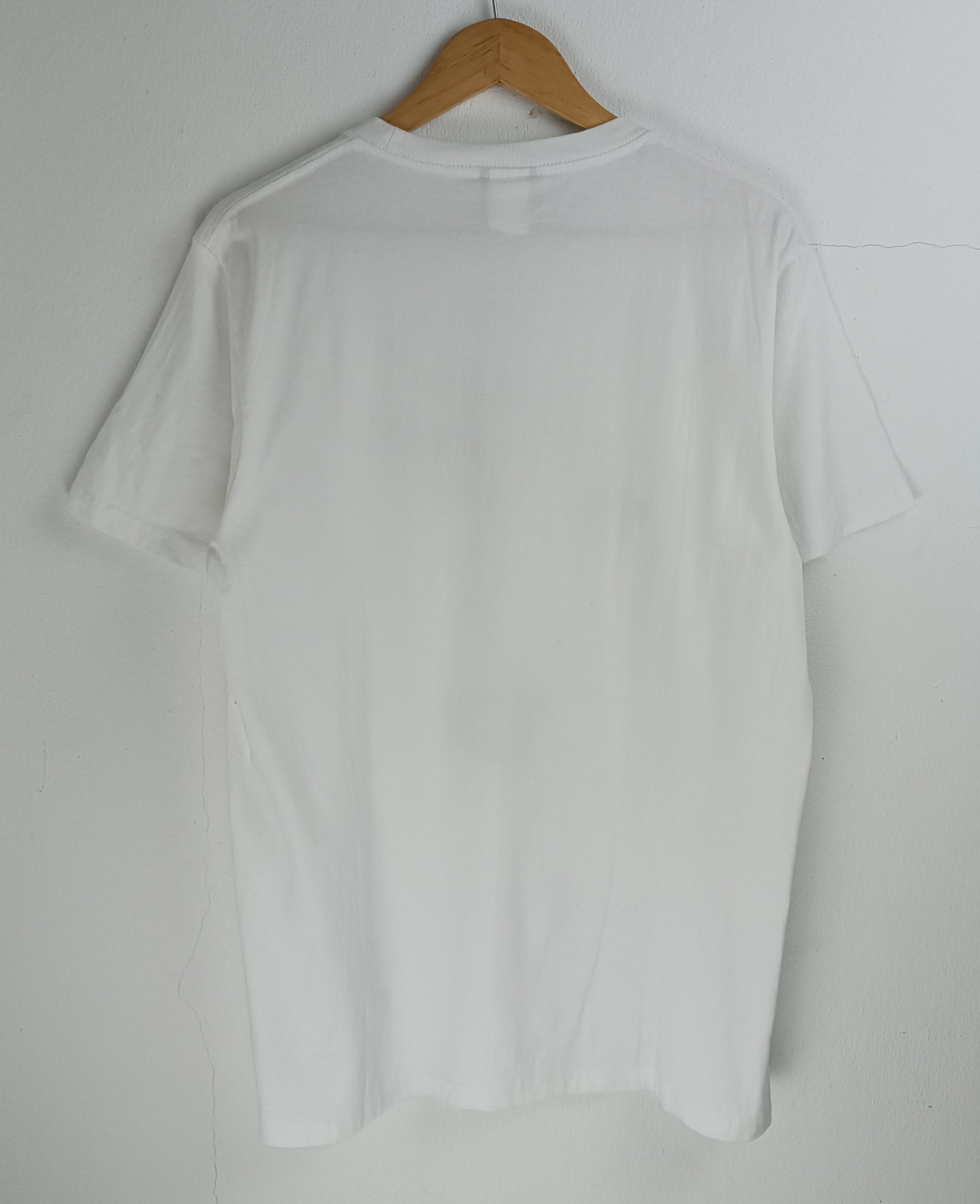 Vintage VINTAGE LADY GAGA "BORN THIS WAY" TEE (adele taylor swift) Size US L / EU 52-54 / 3 - 4 Thumbnail