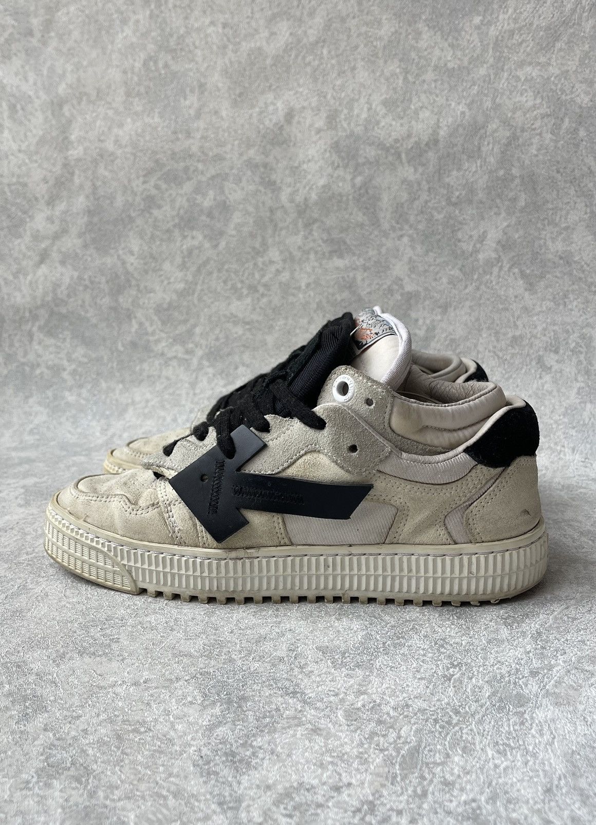 Off-White Off-White OFF Court Low 3.0 Sneakers Size 37 US 7 Size US 7 / IT 37 - 1 Thumbnail