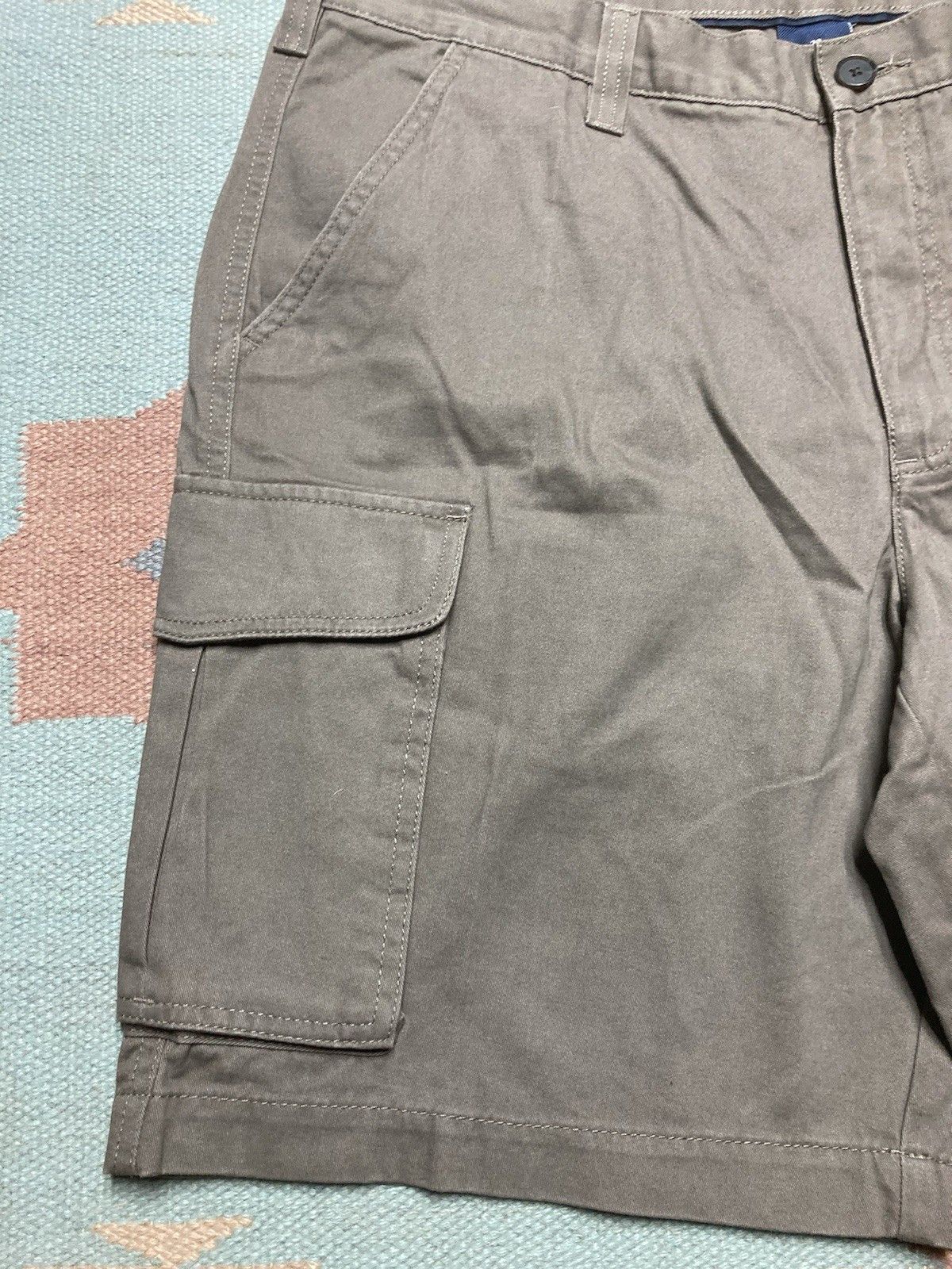 Croft & Barrow Croft & barrow cargo shorts cotton utility pockets NWT 38 Size US 38 / EU 54 - 5 Thumbnail