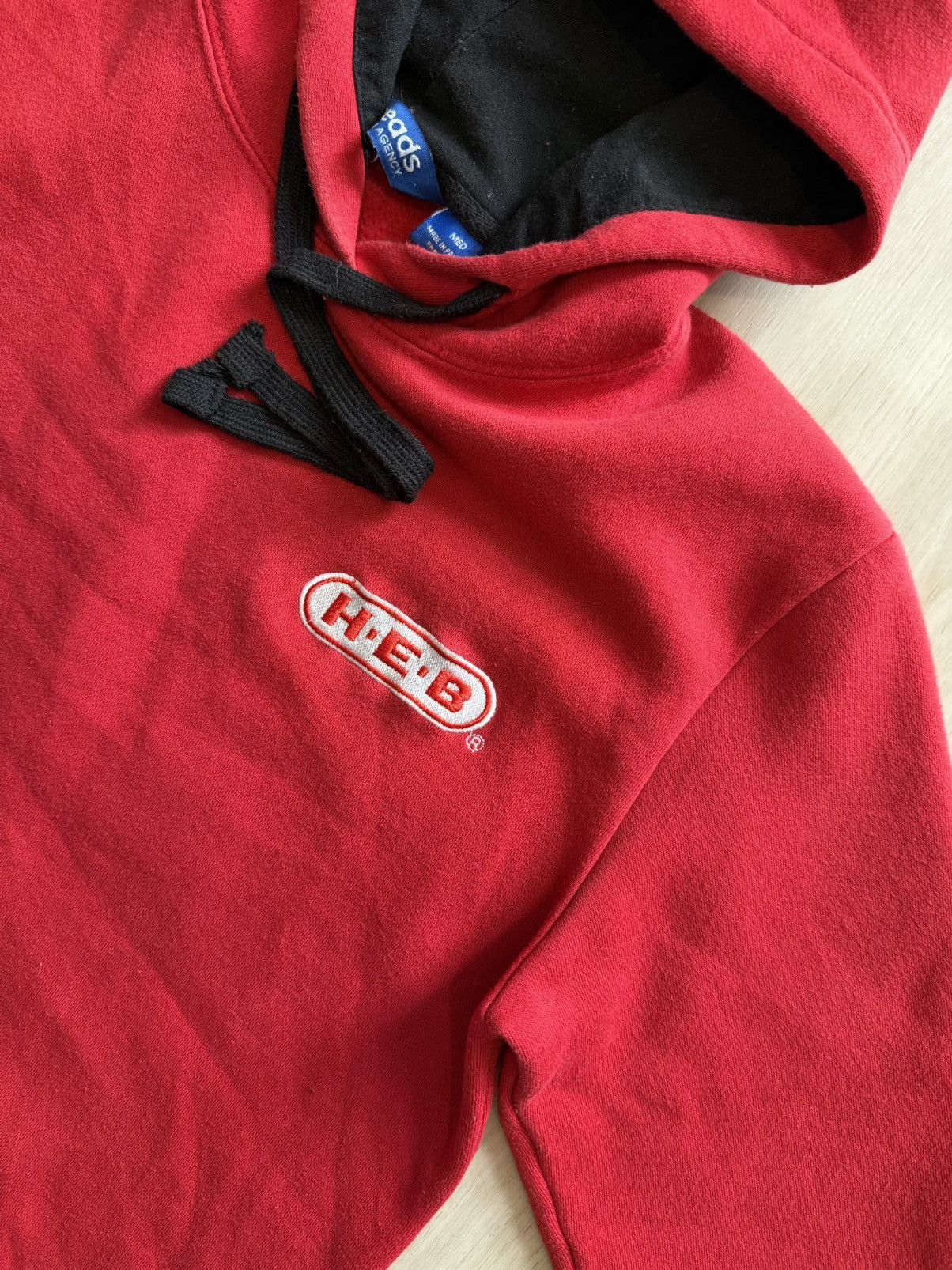 Other HEB Employee Hoodie Sz M Fits Small Workwear Size US M / EU 48-50 / 2 - 2 Thumbnail