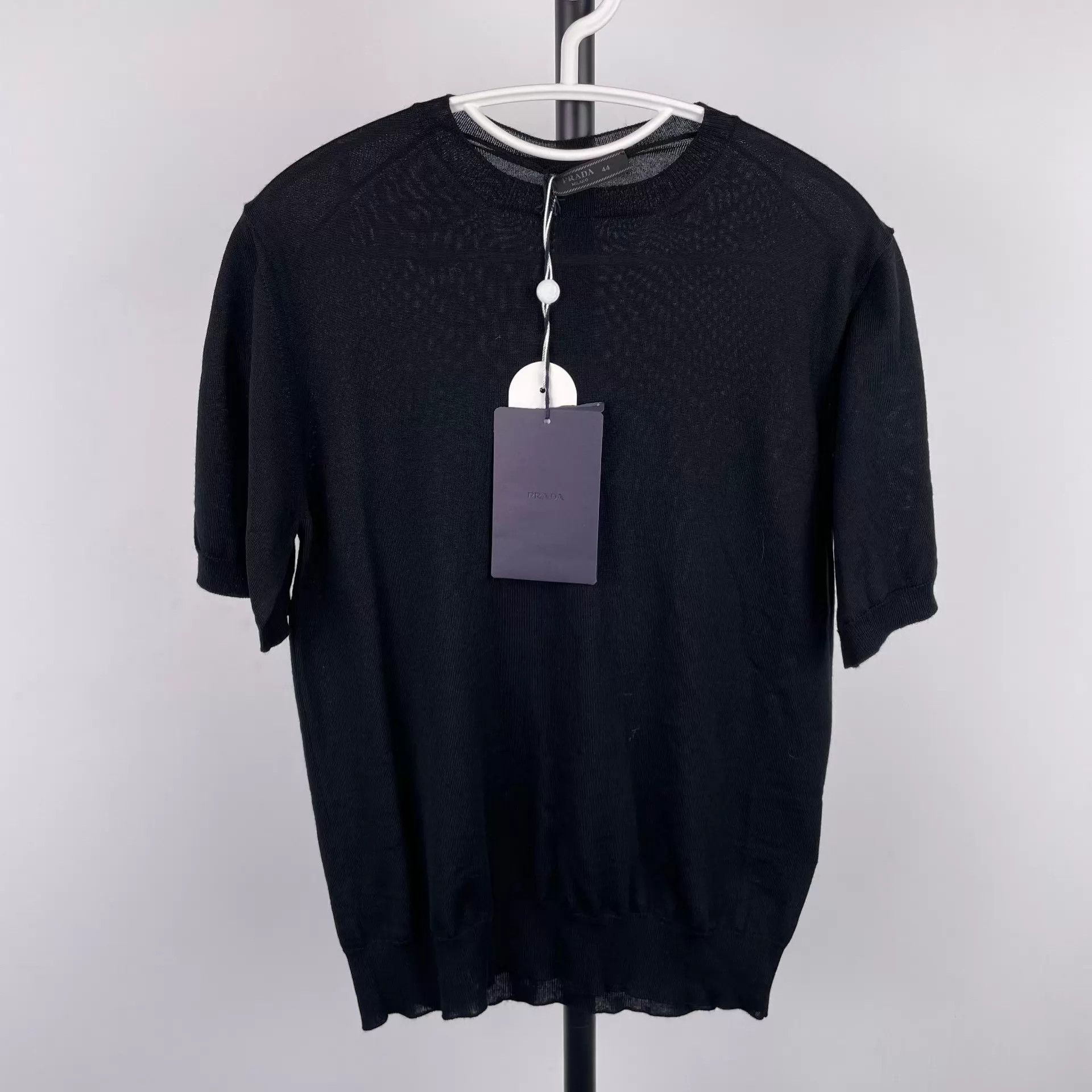 Prada Prada crewneck tee black 44 Size US S / EU 44-46 / 1 - 1 Thumbnail