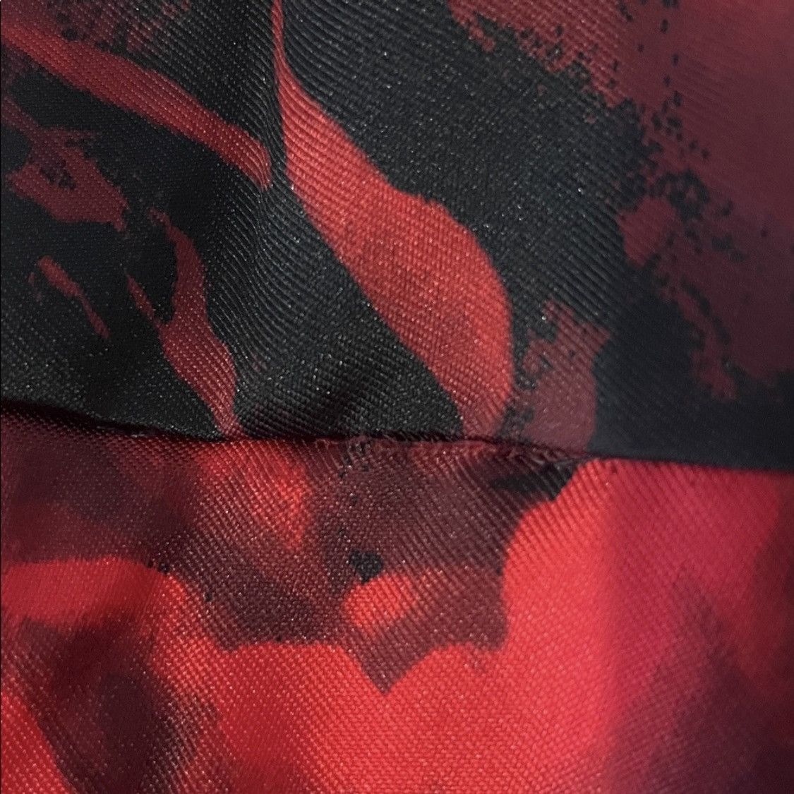 Other Red Black Floral Satin Fit & Flare Dress With Pockets Size 1 Size XS / US 0-2 / IT 36-38 - 9 Thumbnail
