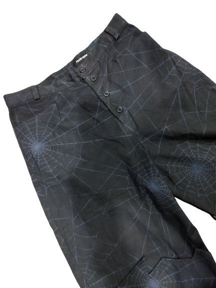 Japanese Brand Peace Now Punk / Goth Spiderwebs Printed Short Pant Size US 28 / EU 44 - 3 Thumbnail