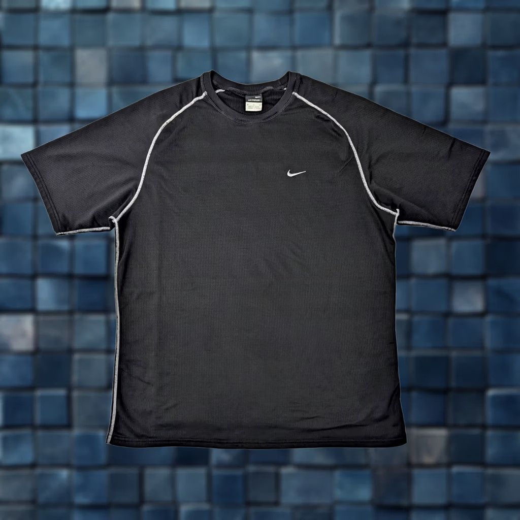 Nike Nike Dri-Fit Sphere Dry Waffle Training Running Shirt Men M Black Crew Nk Size US M / EU 48-50 / 2 - 1 Thumbnail