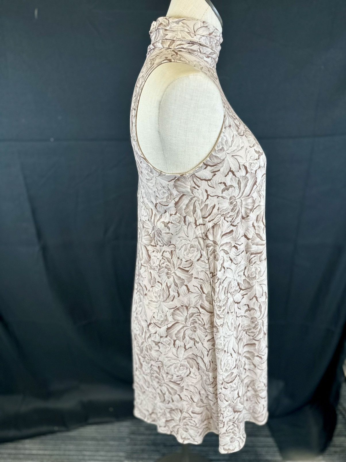 Amanda Uprichard NWOT Amanda Uprichard Dress Size XS / US 0-2 / IT 36-38 - 2 Thumbnail