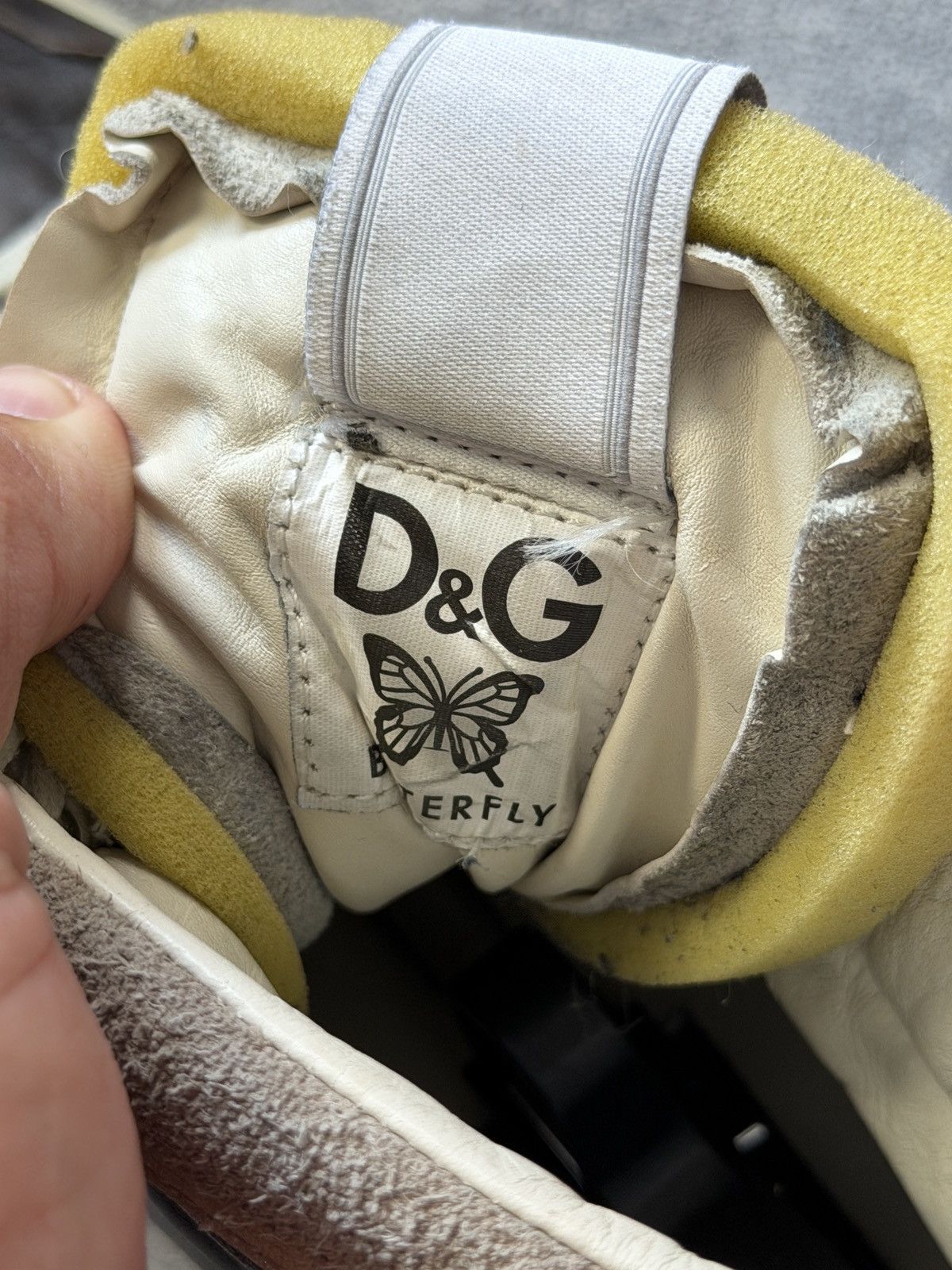 Dolce & Gabbana Dolce & Gabbana Buterfly Vintage Shoes Size US 6.5 / EU 39-40 - 9 Thumbnail