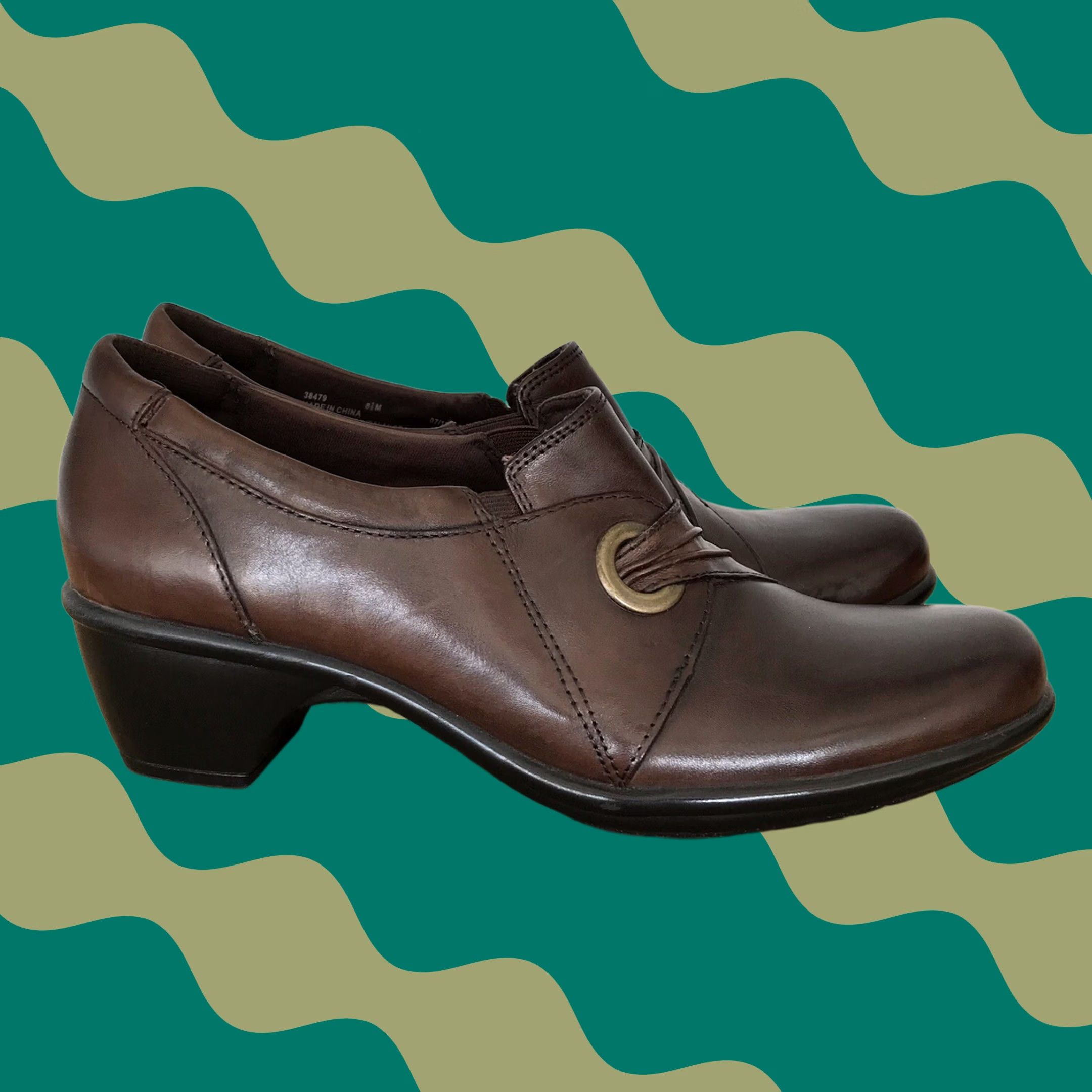 Clarks Clarks Women Brown Leather Wish Trance Slip-On Comfort Block Heels Boots 8.5 M Everyday Wear Shoes Ladies Brown Ruched Medallion 2" Heel Boots Womens Size US 9 / IT 39 - 1 Thumbnail