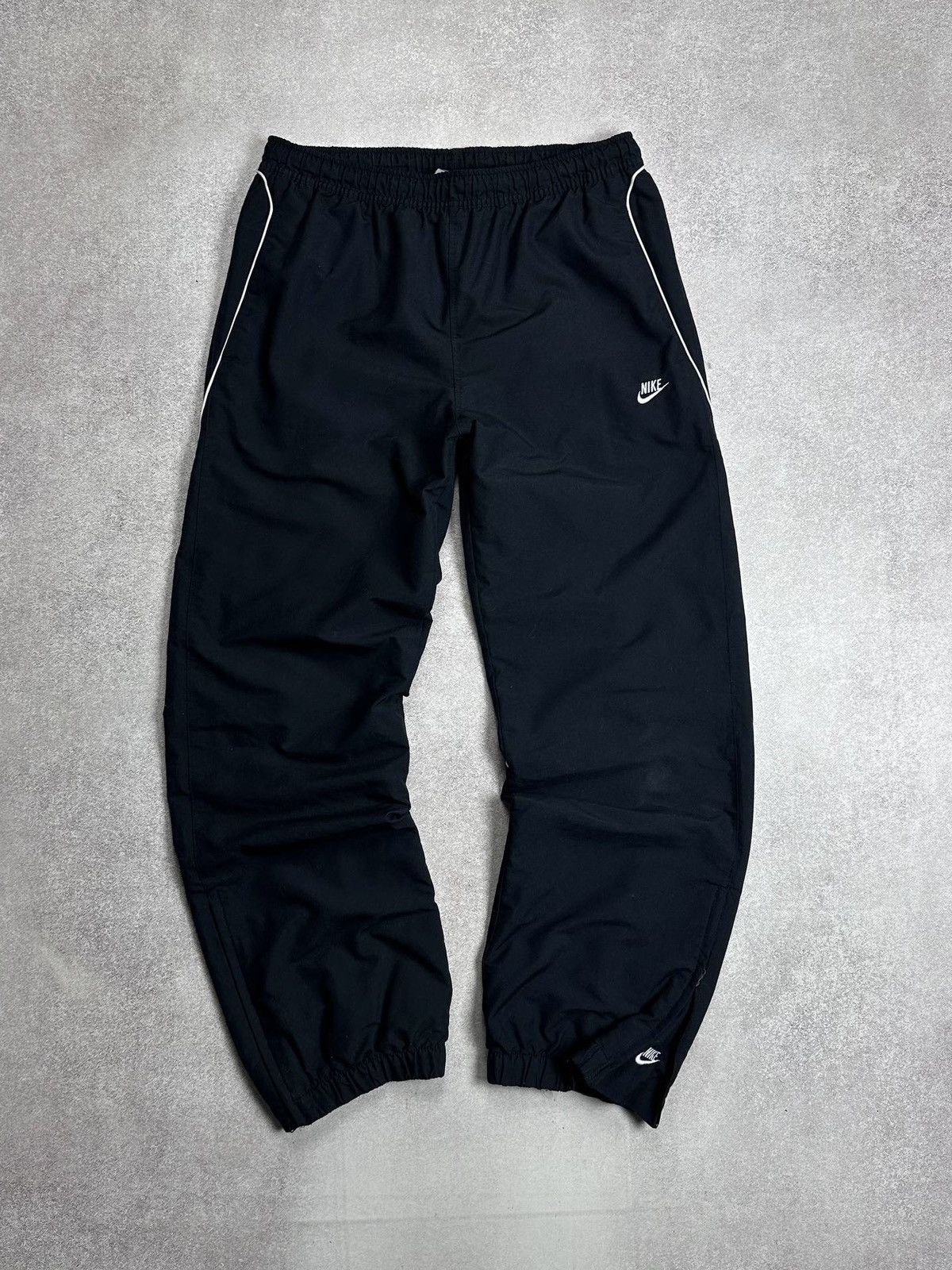 Other Vintage Nike Swoosh Nylon Skepta Y2K TN Pants M Size US 32 / EU 48 - 1 Thumbnail