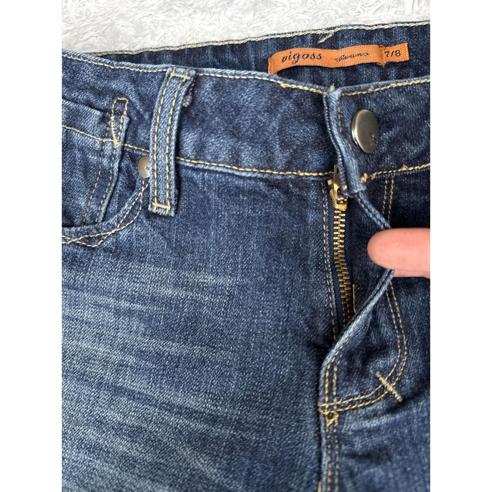 Vintage VIGOSS Jeans Bootcut Junior 7/8 Blue Medium Wash Low Rise Stretch Denim 29x32 Womens Size 28" / US 6 / IT 42 - 5 Thumbnail