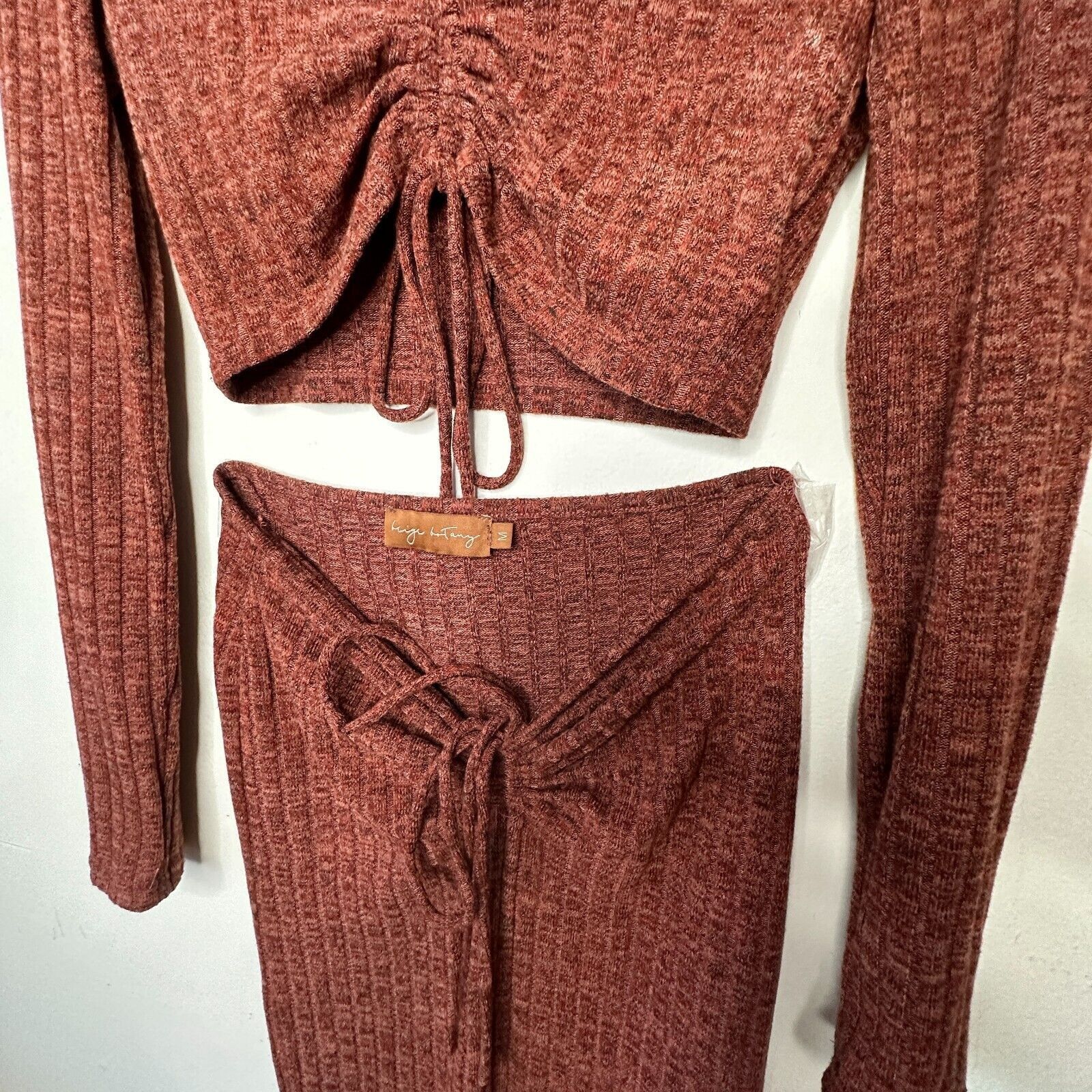 Other Beige Botany Rust 2-Piece Rib Knit Skirt + VNeck Top M Size M / US 6-8 / IT 42-44 - 4 Thumbnail