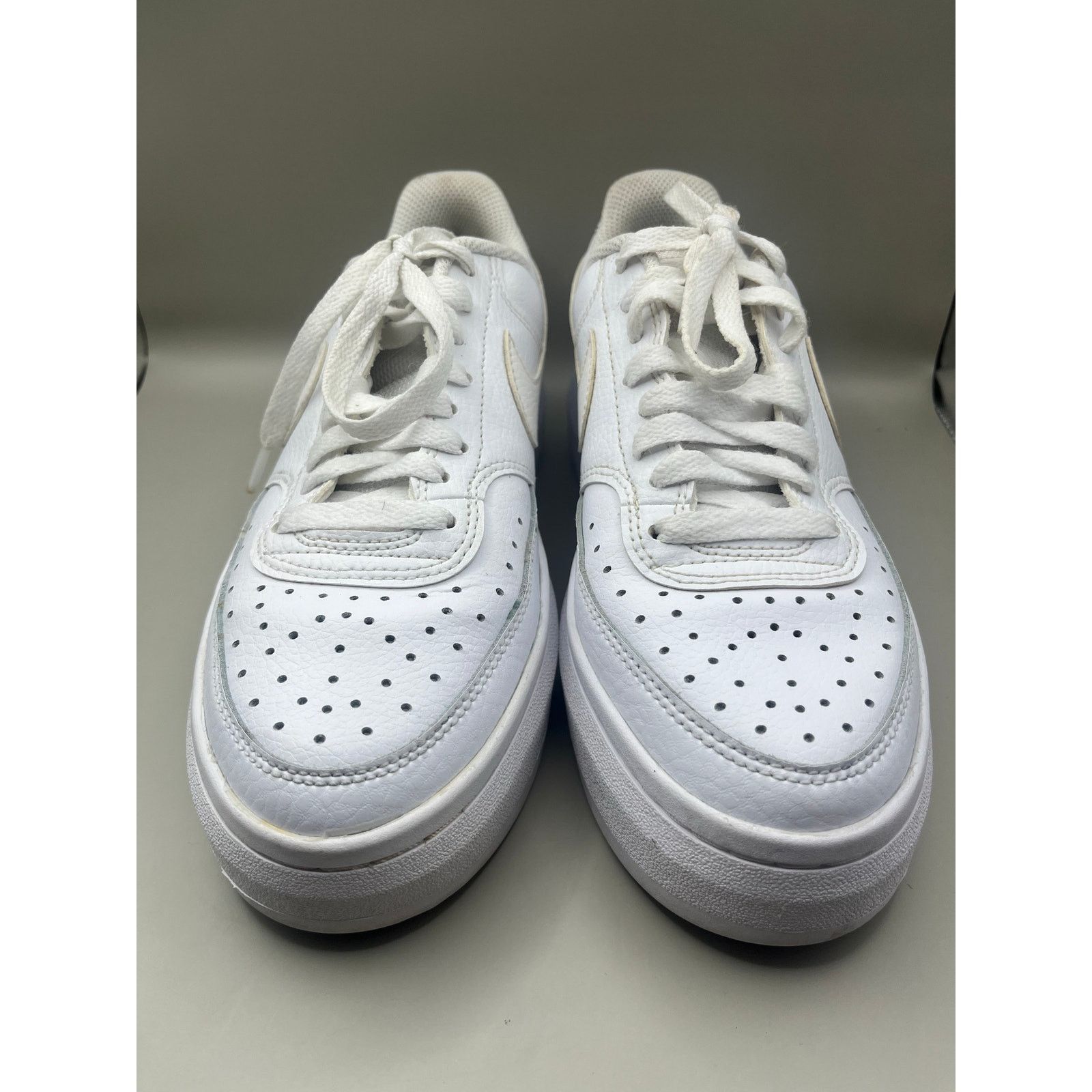 Nike Nike Court Vision Alta Platform Triple White Sneakers Size 8 Size US 8 / IT 38 - 5 Thumbnail
