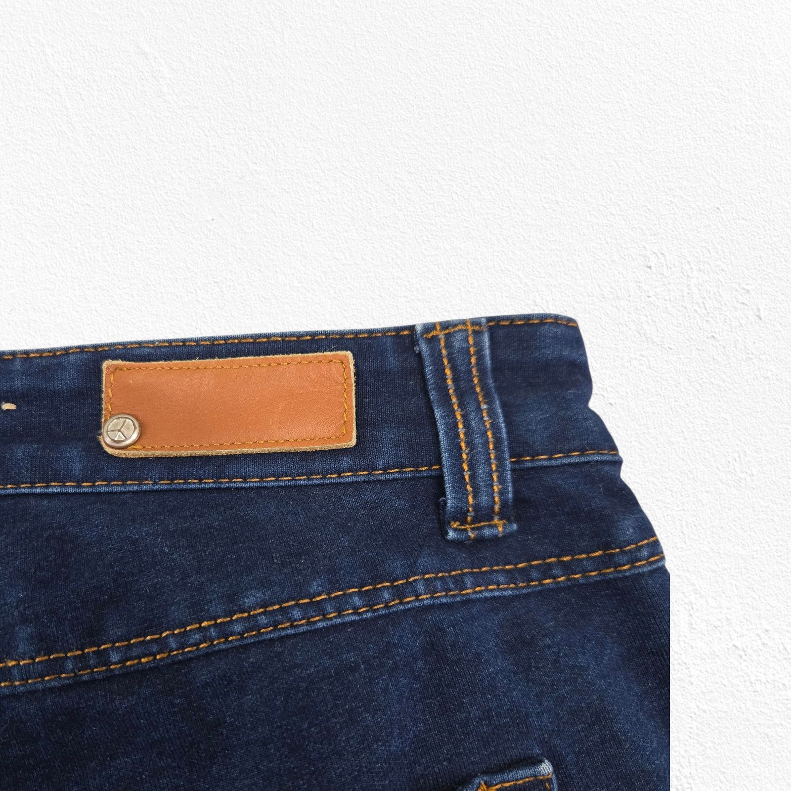 Other Dark Wash Mid Rise Straight Leg Stretch Denim Jeans Size 8 Size 30" / US 8 / IT 44 - 10 Thumbnail