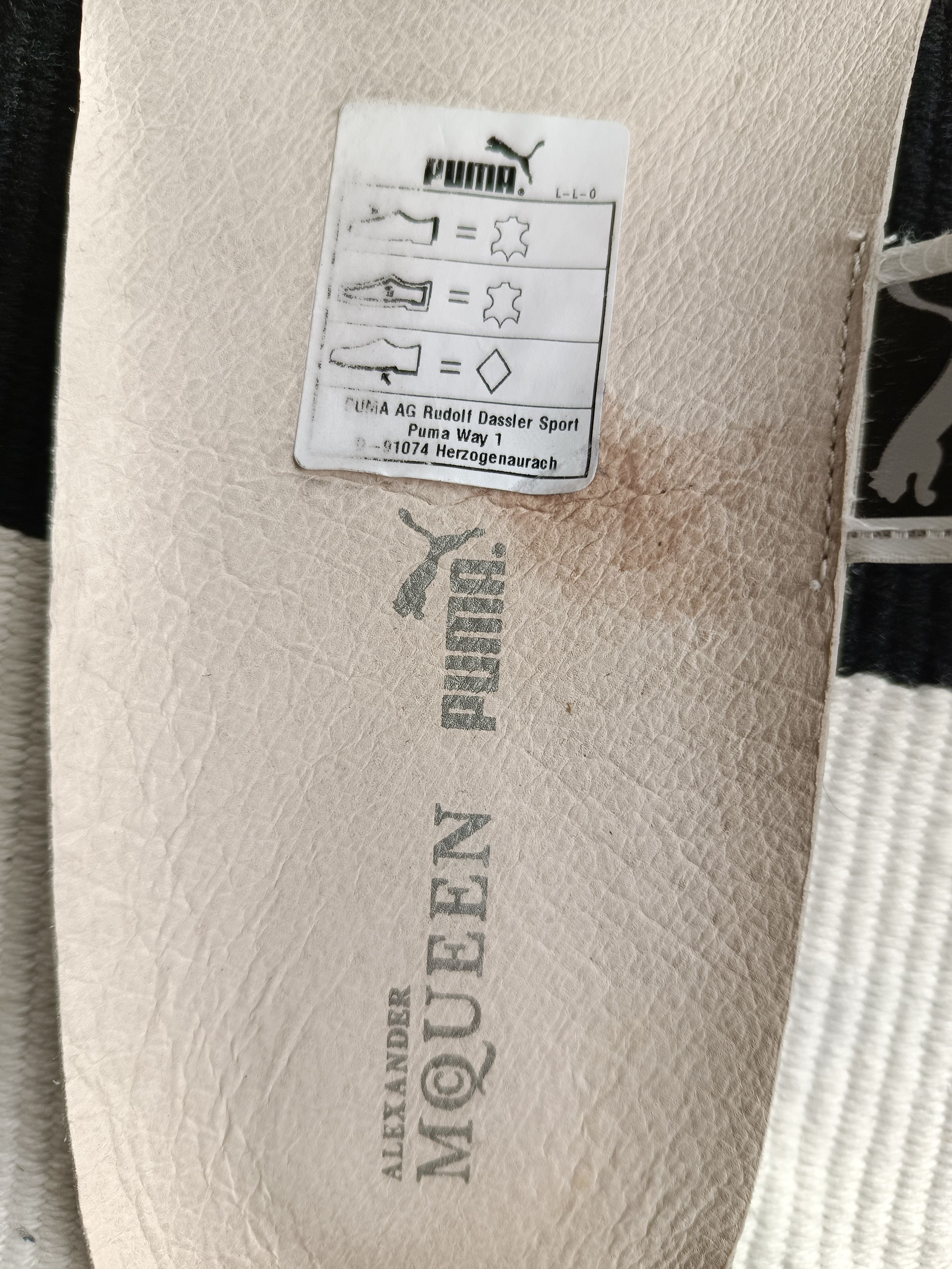 Alexander McQueen × Puma Puma x Alexander McQueen silver high top sneakers Size US 8.5 / IT 38.5 - 17 Thumbnail
