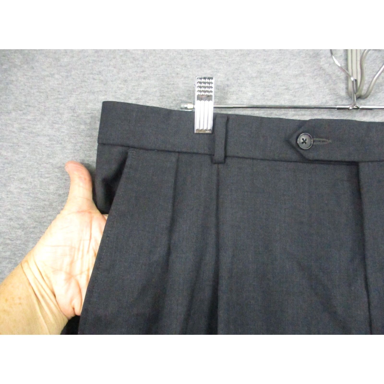 Vintage BALLIN Dress Pants Mens 36 x 29 Gray Wool Super 120's Comfort EZE Cuffed Dress Pants Mens 36 x 29 Gray Wool Comfort EZE Cuffed Size US 36 / EU 52 - 2 Thumbnail