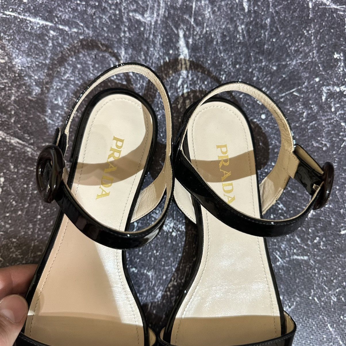 Prada PRADA Black women’s Patent Leather Sandals Size 37 Size US 7 / IT 37 - 9 Thumbnail
