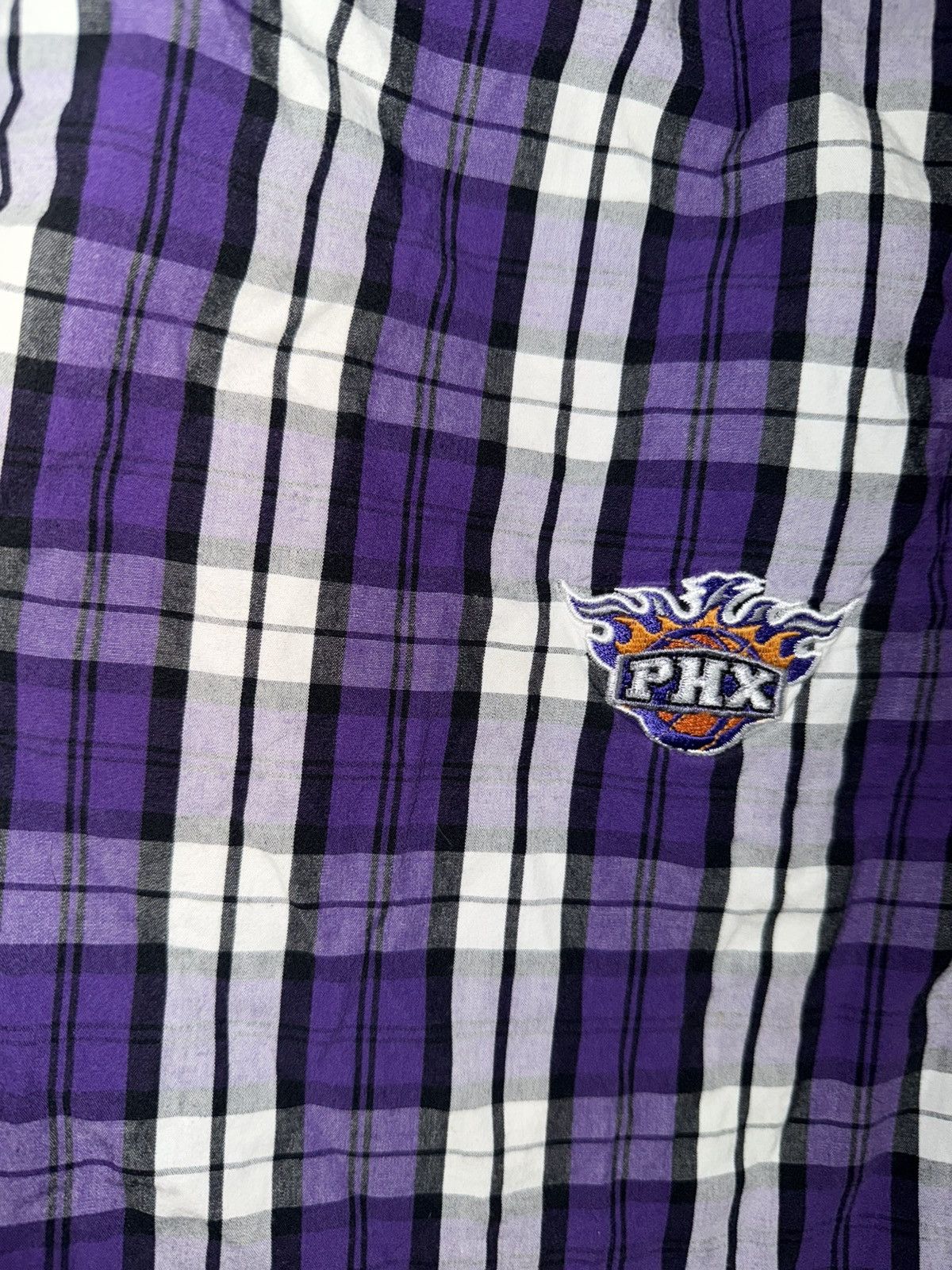NBA Vintage Phoenix Suns NBA plaid shorts purple men’s large Size US 34 / EU 50 - 3 Thumbnail