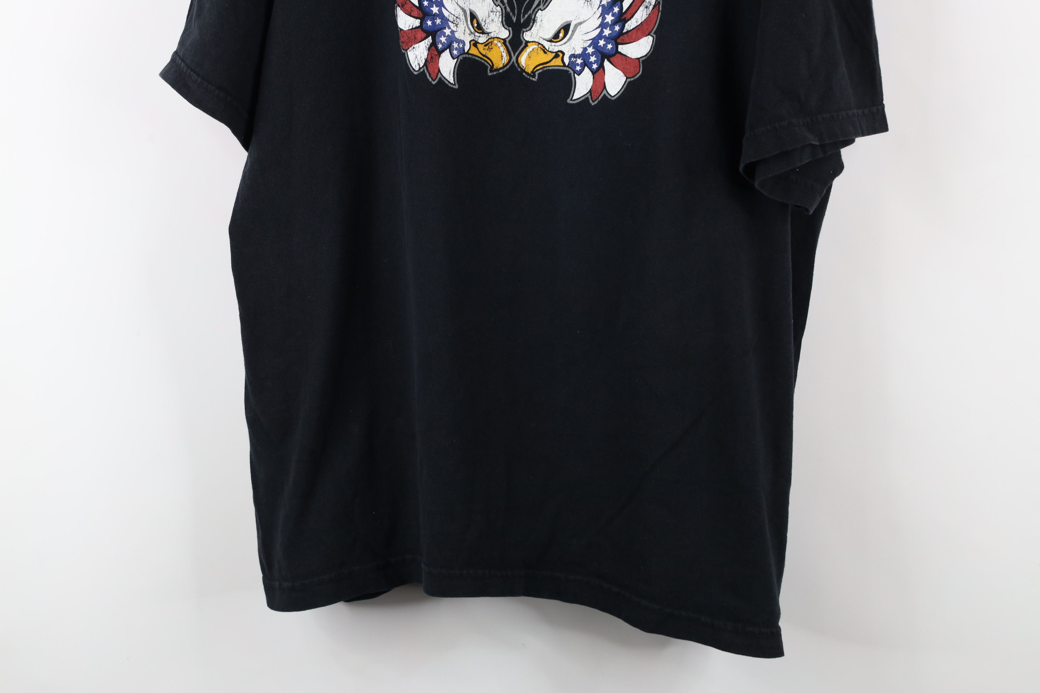 Vintage Vintage 90s Y2K Eagle Tribal Racing T-Shirt Black Cotton Size US XXL / EU 58 / 5 - 3 Thumbnail