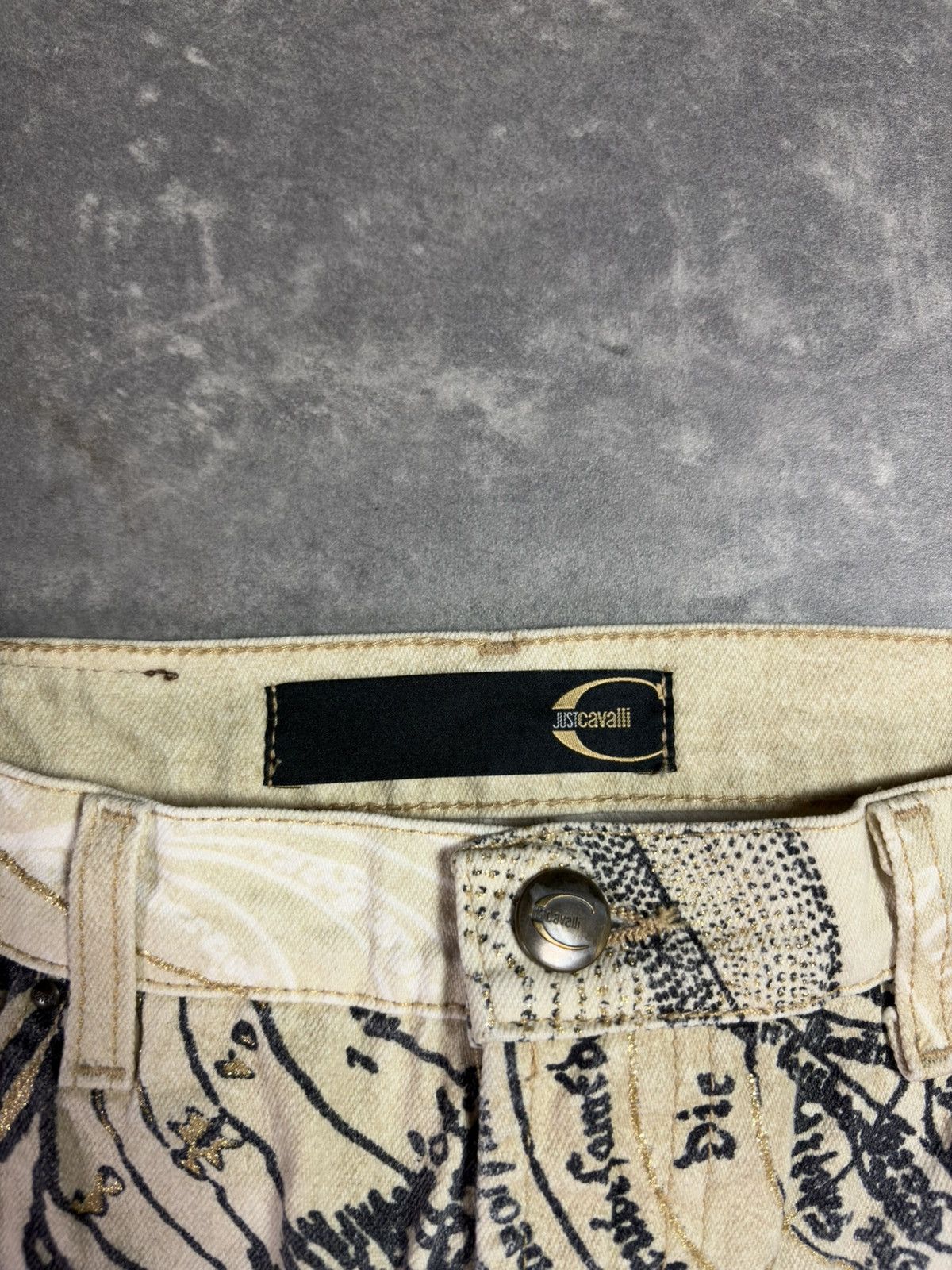 Just Cavalli AW03 Just Cavalli Astrology Zodiac Printed Denim Jeans 28 Size US 28 / EU 44 - 9 Thumbnail