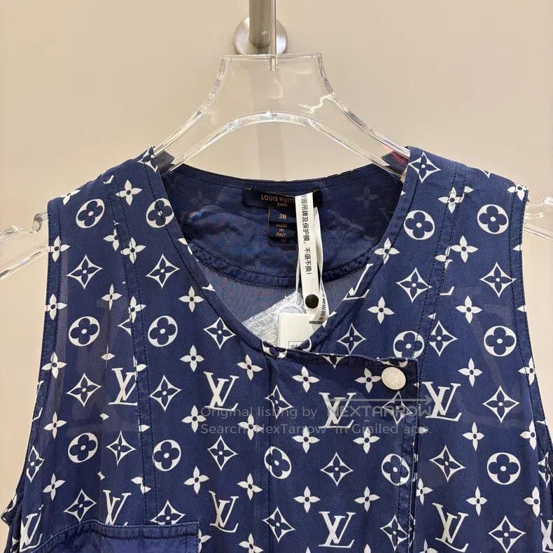 Louis Vuitton Louis Vuitton Full logo mulberry silk dress Size XS / US 0-2 / IT 36-38 - 3 Thumbnail