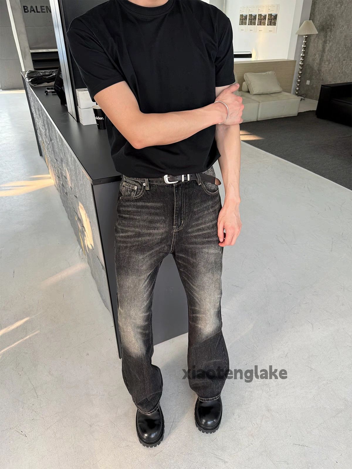 Designer Unisex washed faded cleanfit yuppie y2k punk jeans Size US 32 / EU 48 - 3 Thumbnail