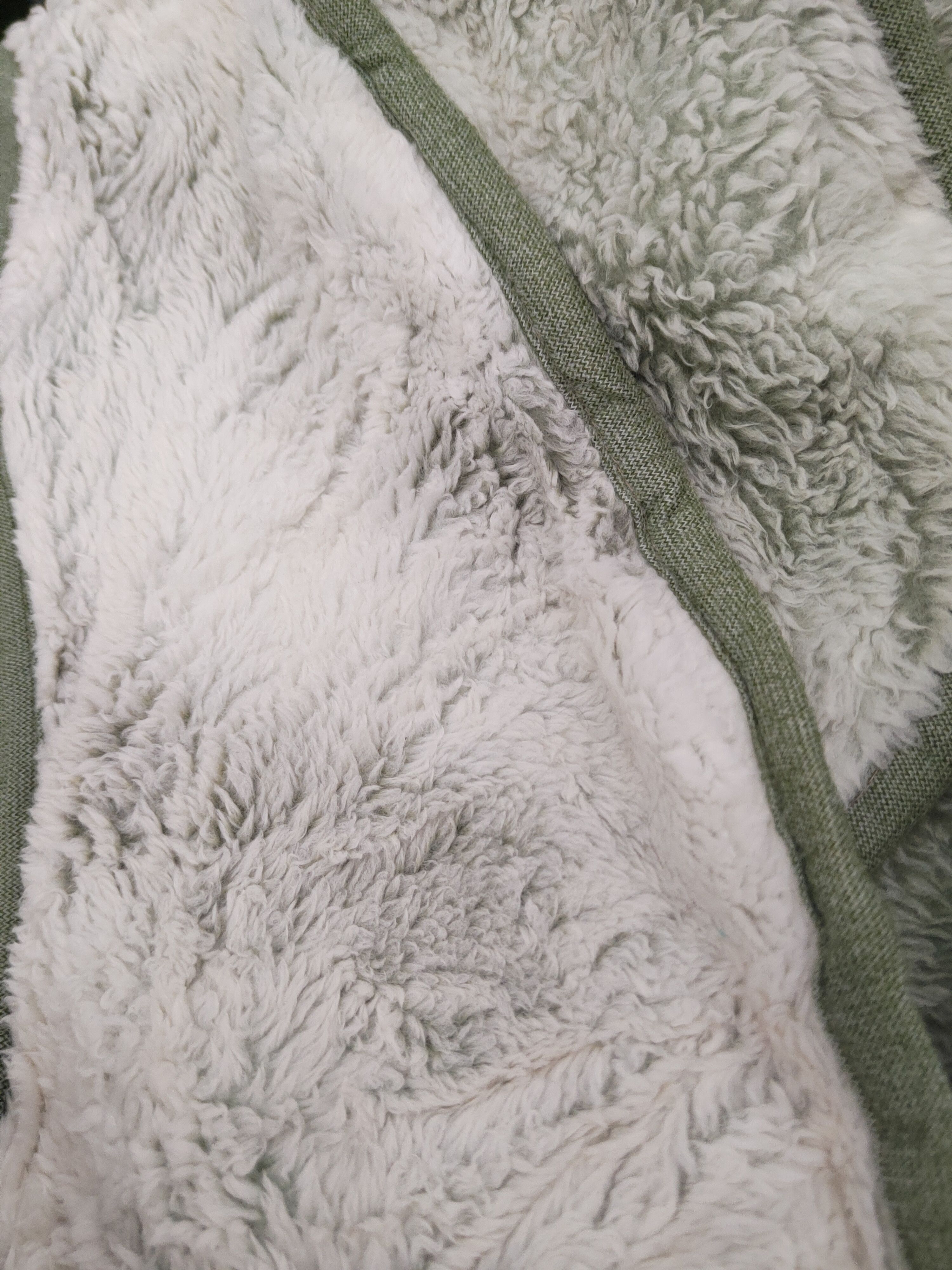 Japanese Brand × Vintage Japanese Brand White Green Fur Mohair Toggle Vests Size M / US 6-8 / IT 42-44 - 10 Thumbnail
