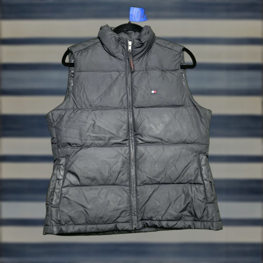 Tommy Hilfiger Tommy Hilfiger Vest Down Mens Medium Puffer Full Zip Black Nylon Lined Stand-Up Collar Casual Hiking Winter Fall Size US M / EU 48-50 / 2 - 1 Thumbnail