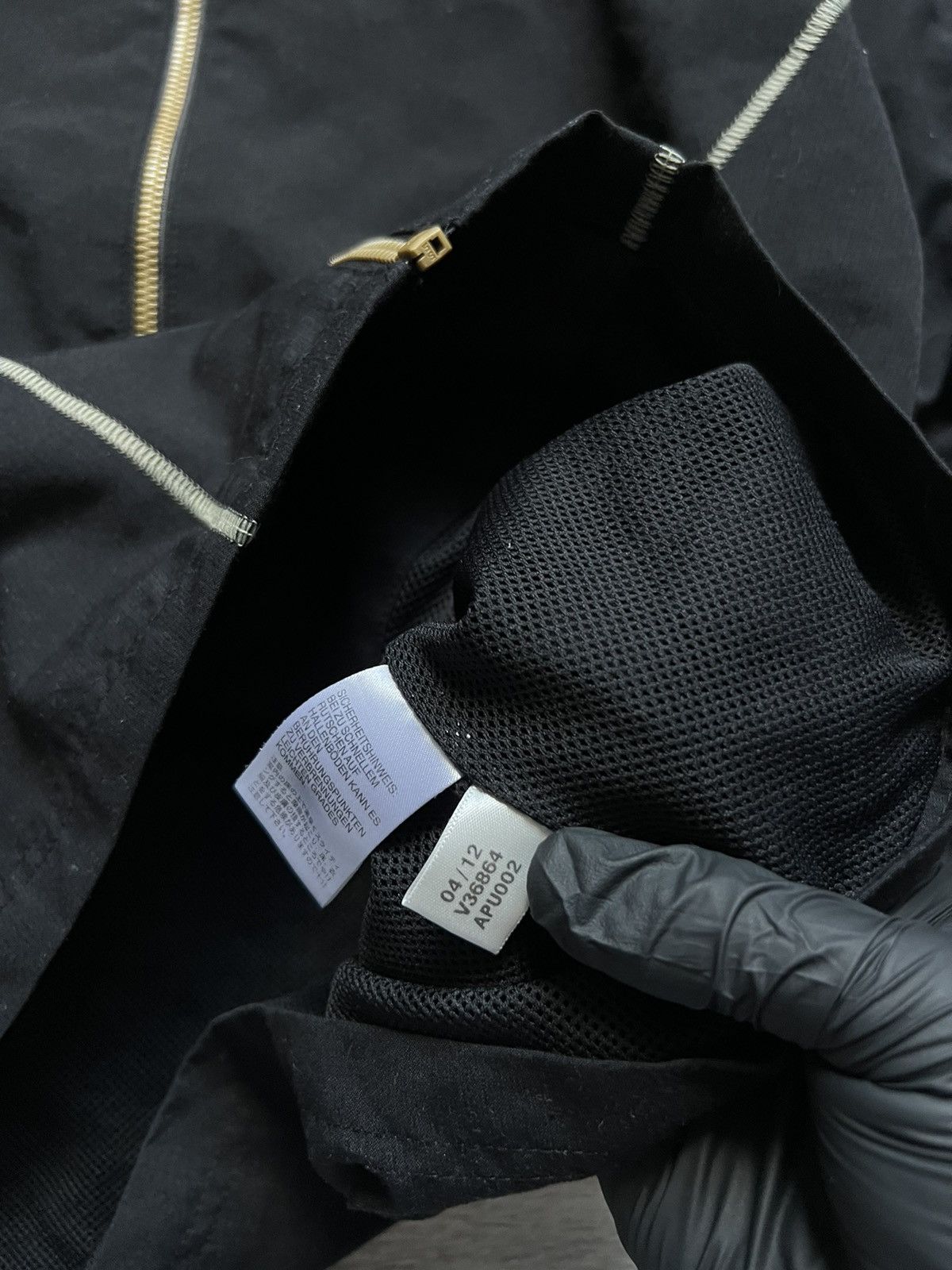 Adidas Vintage 00s Adidas All Blacks Zip Fleece Jacket Sweater Size US S / EU 44-46 / 1 - 11 Thumbnail
