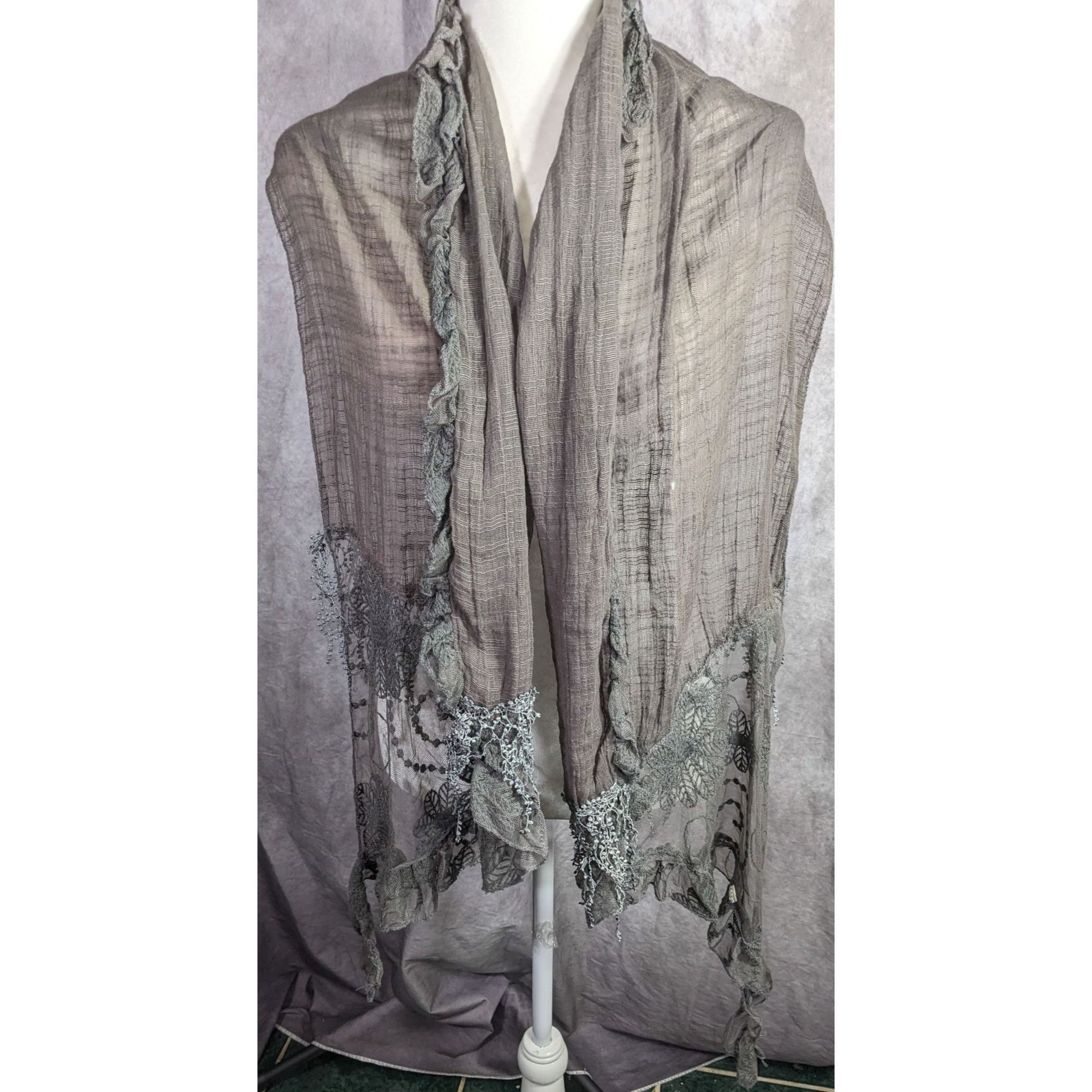 Other Victorian-Inspired Vintage Whimsygoth Gray Scarf With Lace D Size ONE SIZE - 14 Thumbnail
