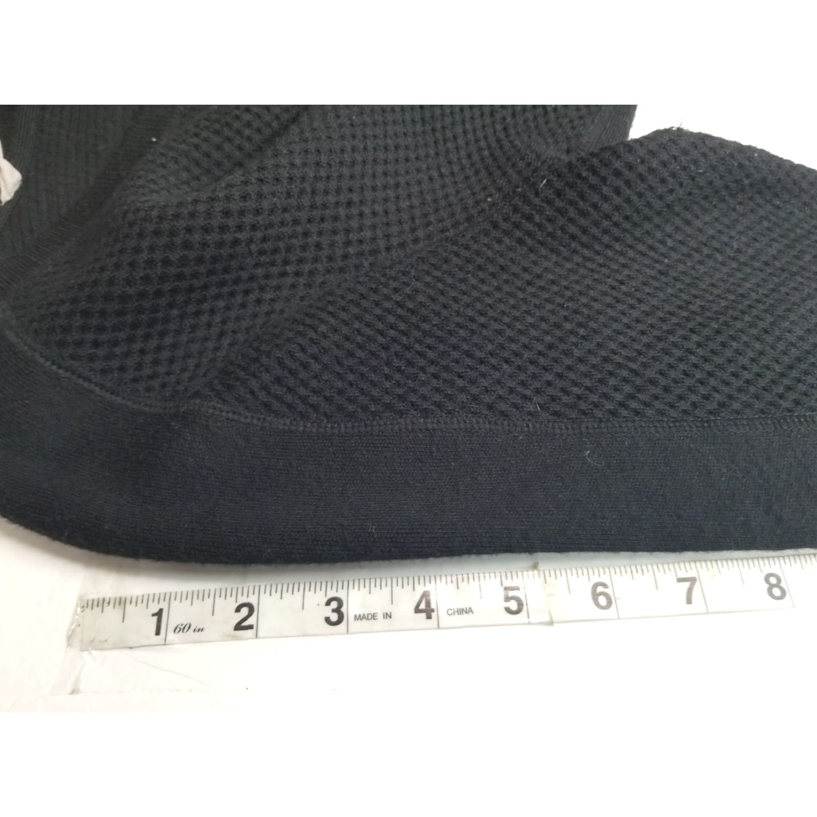 Athleta Athleta Shirt Women Black Long Sleeve Round Neck Pullover Knit Lightweight Slit Vacation: Activewear, Casual, Size L, Regular Fit Size L / US 10 / IT 46 - 7 Thumbnail