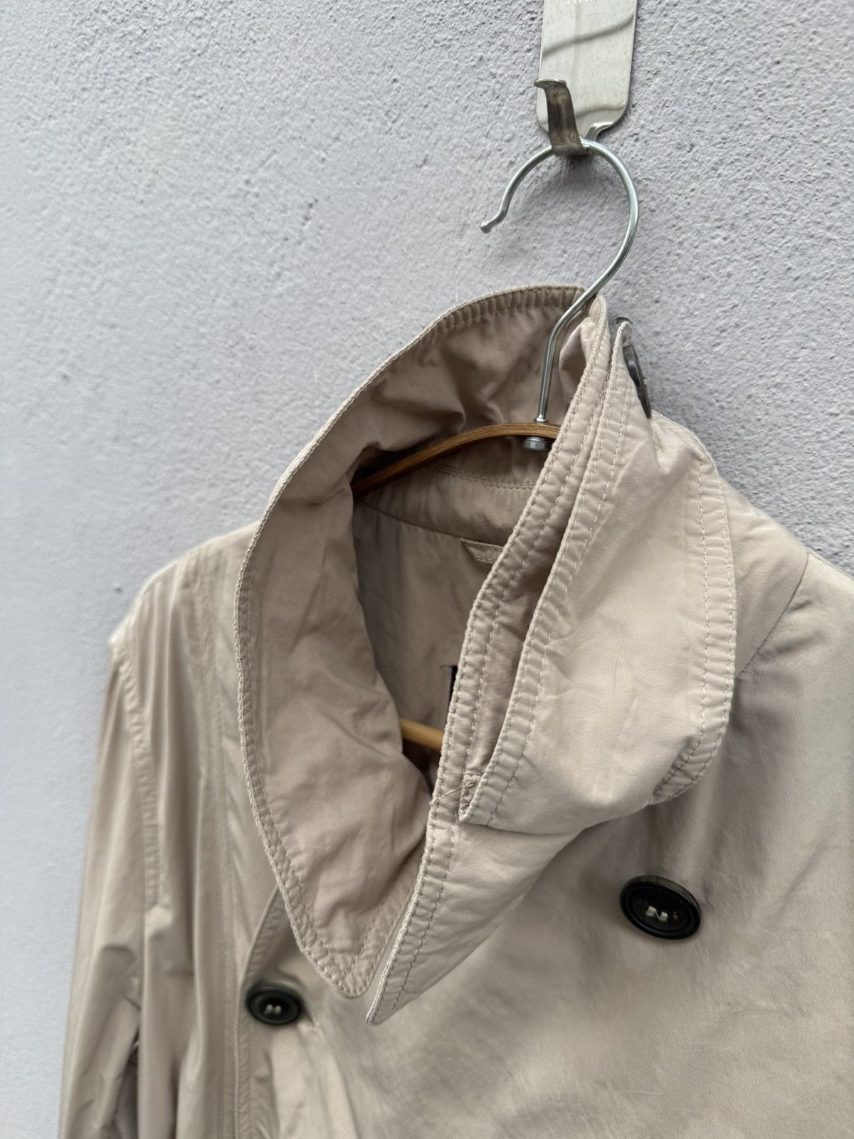 Giorgio Armani GIORGIO ARMANI Double Breasted Trench Long Coat Size M / US 6-8 / IT 42-44 - 2 Thumbnail